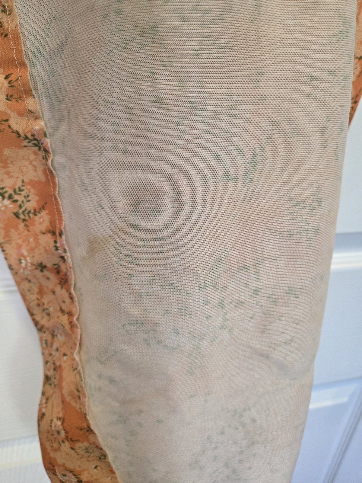 60s/70s Peachy Ditzy Floral Empire Waist Maxi Dress Tie Back Hostess, Boho GUC