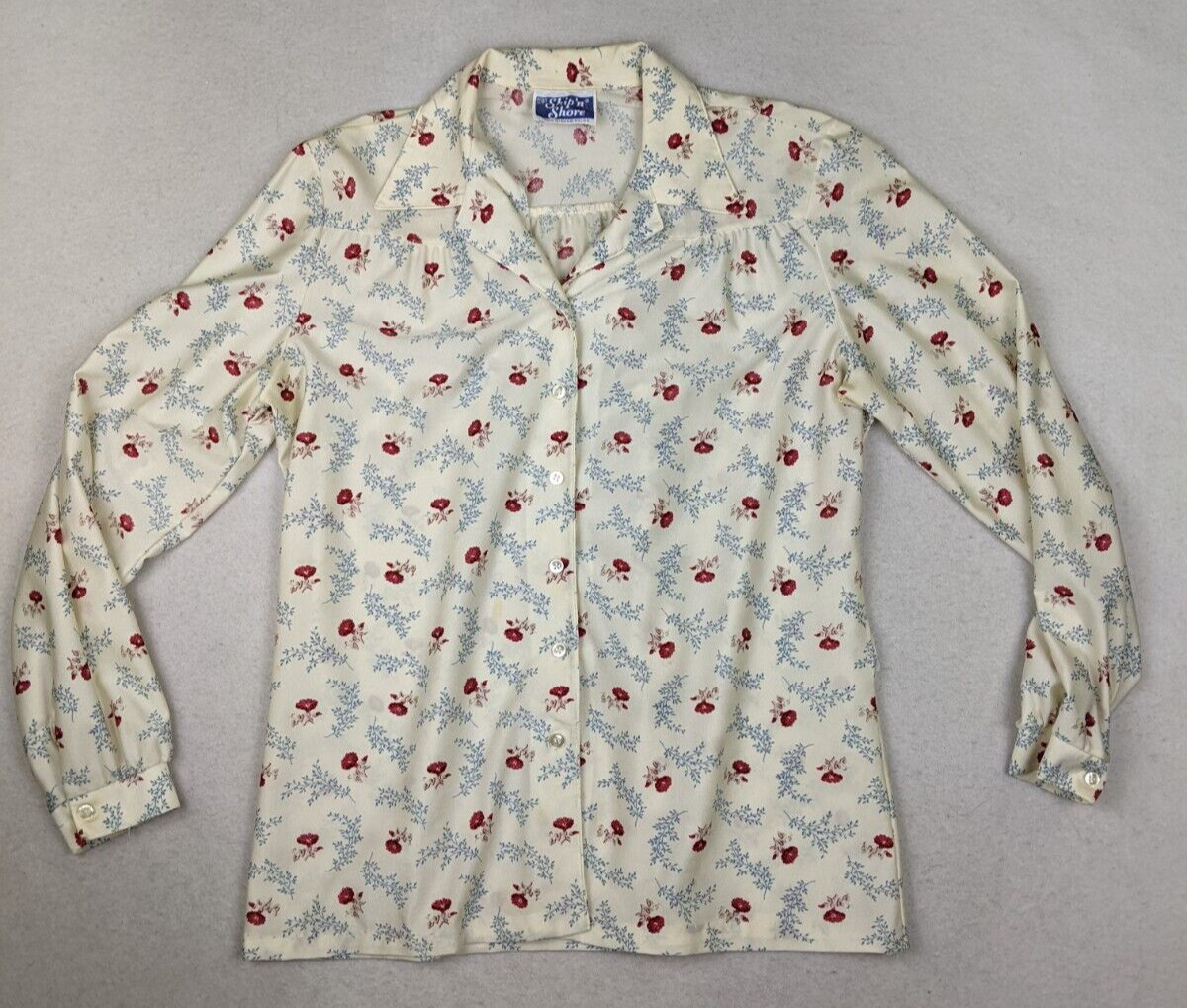 VINTAGE 70s WOMEN’S CREAM FLORAL PRINT NYLON TOP – SHIP’N SHORE – SIZE 14