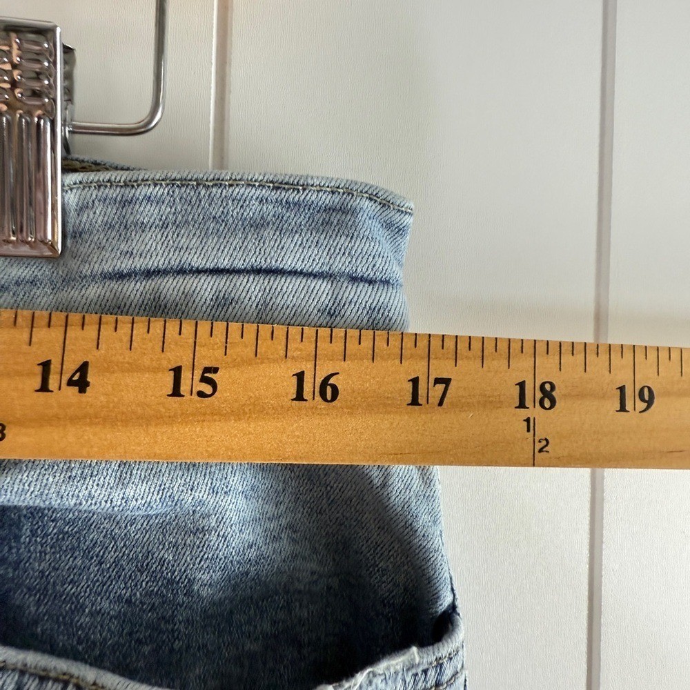Joe’s Jeans The Honor High Rise Vintage Straight Size 32 Button Fly