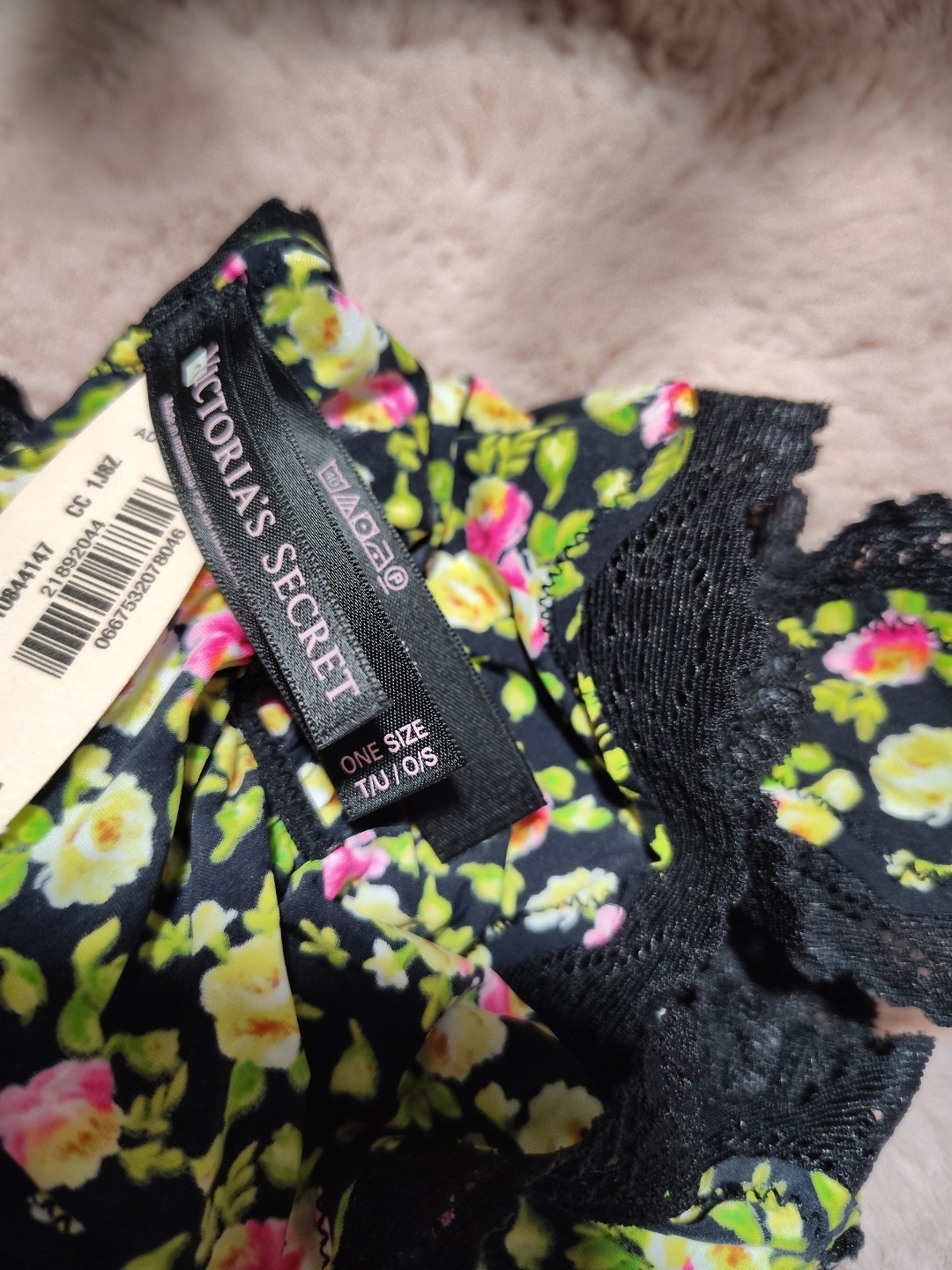 Vintage Victoria’s Secret Floral Rushed Back Cheekini OS/Year Of 2013