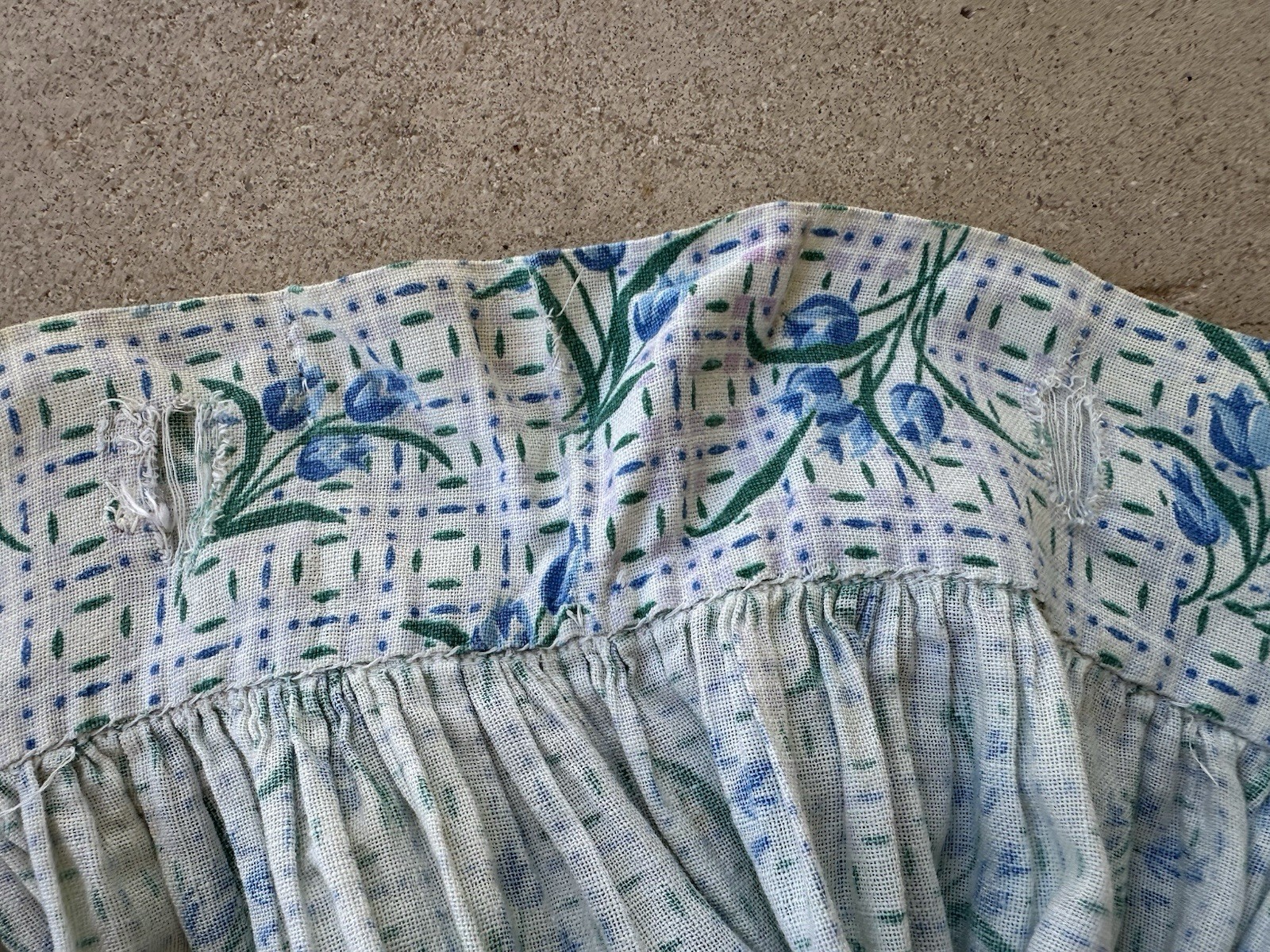 1930s 40s Feed Sack Skirt 28” Waist Blue Floral Tulip Grid Fabric Cotton MOP VTG