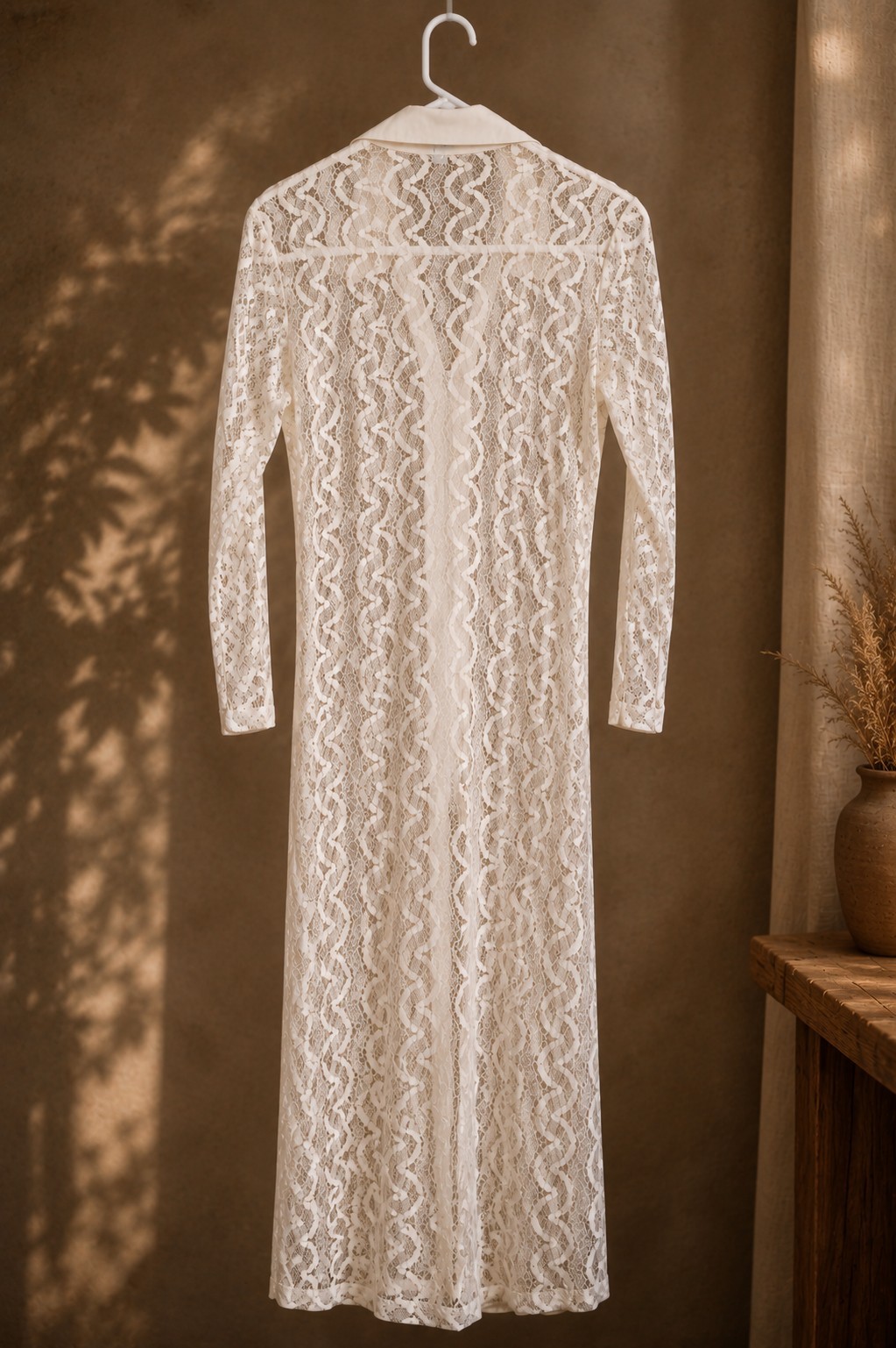 Harbour Casuals Ltd Vntg 1970s White Chevron Lace Bridal Dress Glamor Resortwear
