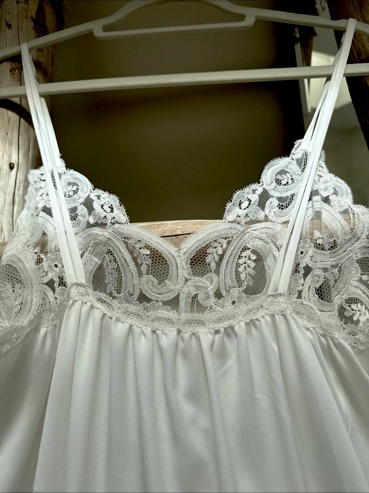 Gorgeous White Maxi Negligee Polyester Lace EVE’S COLLECTION NOS -Small