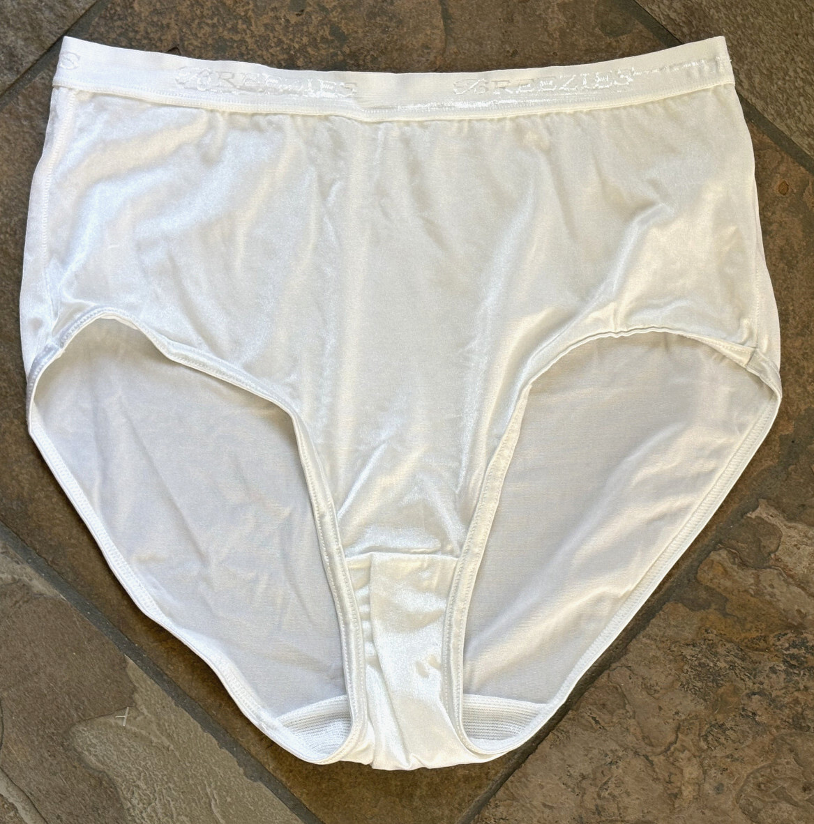 525 BREEZIES 8/XL White Satin Mid Cut Full Brief Panties #258 VINTAGE
