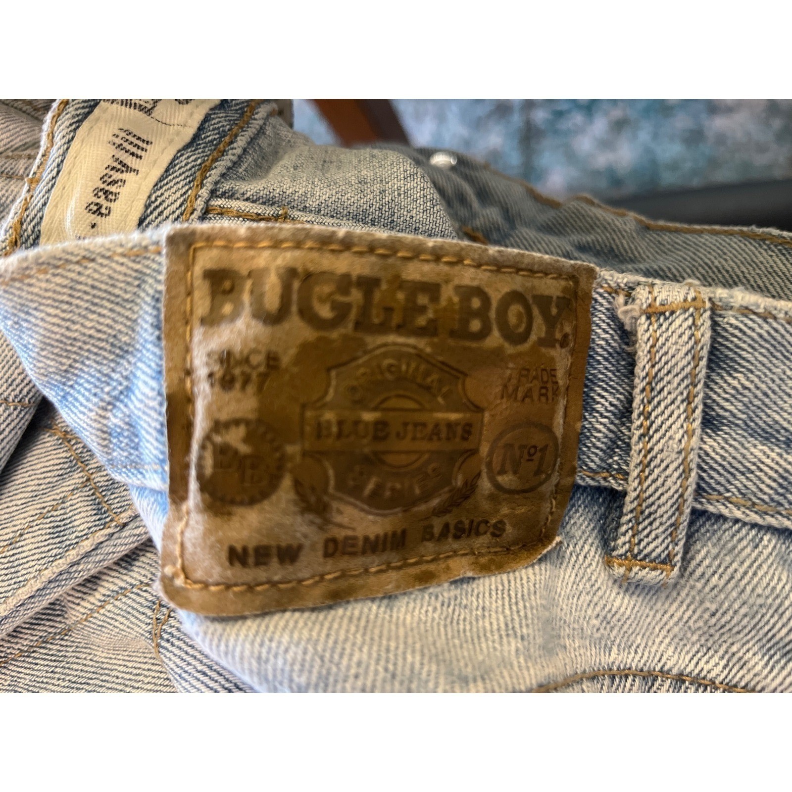 Vintage Bugle Boy Women’s 8 Mom Jeans Light Wash High Rise Tapered 90s Denim
