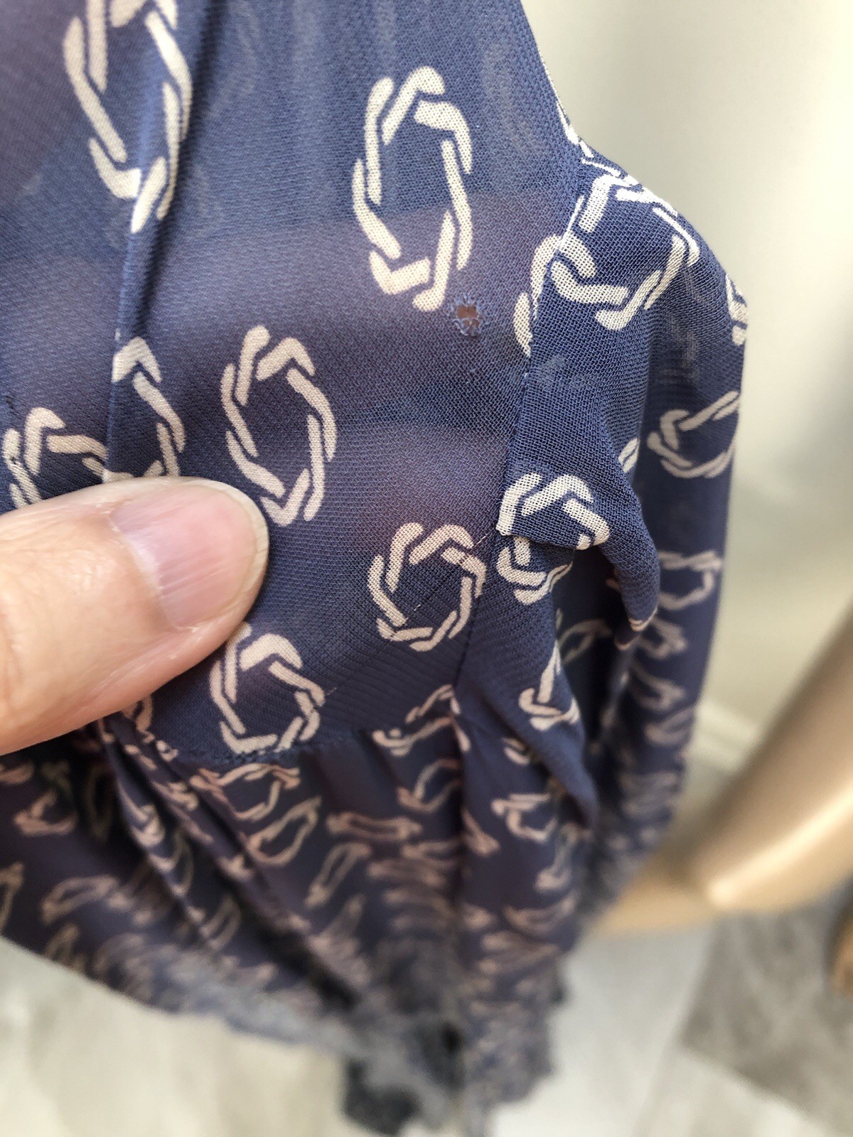 VTG 1940s Sheer RAYON Novelty CHAIN PRINT Wedgwood Blue SURPLICE WRAP DRESS