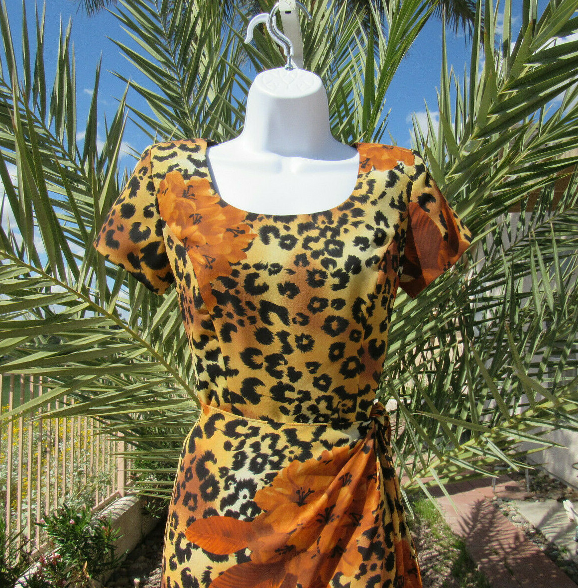 VTG 1980s JESSICA HOWARD SIZE 4 LEOPARD PRINT DRESS WITH OVERLAP POLYESTER