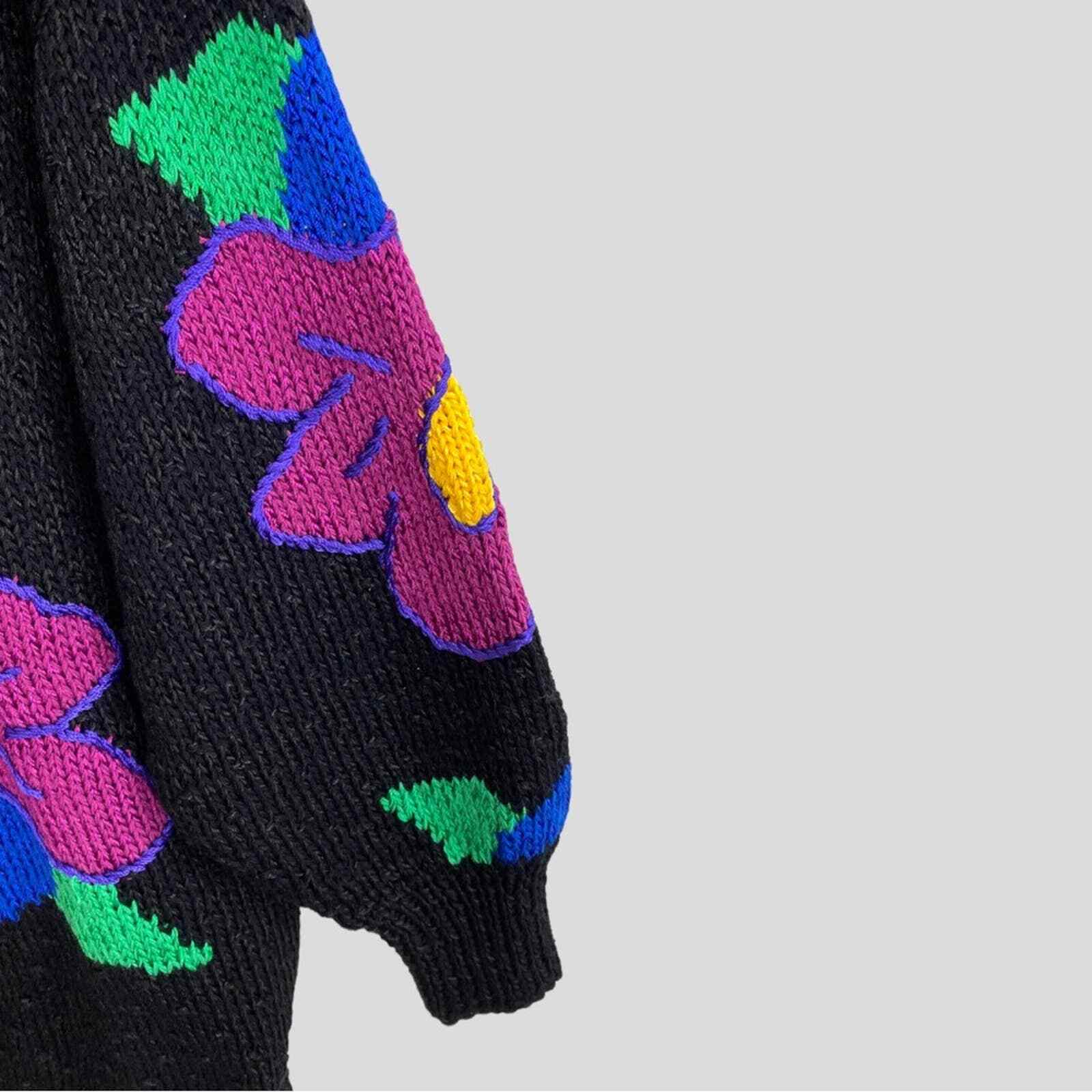 Vintage Black Vibrant Multicolor Floral Knit Sweater