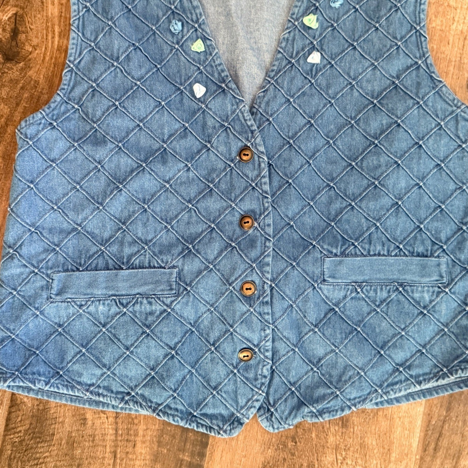 Two Twenty Women’s Vintage Rosette Detail Denim Quilted Vest, Blue Pastels,M