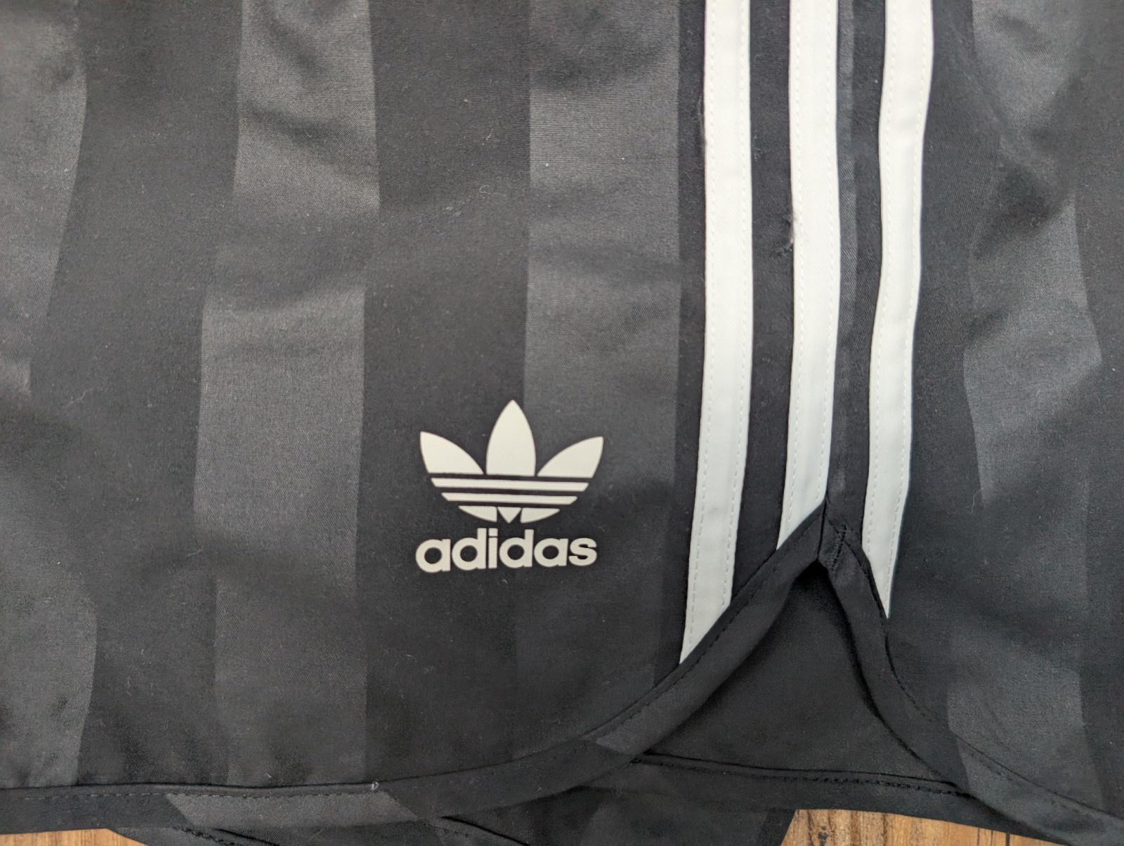 Adidas Sprinter Glanz Womens Shorts L Sports Vintage Black Football Gym Retro