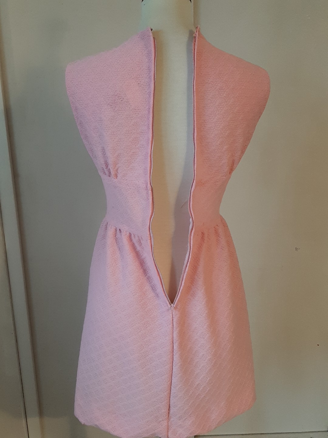 Vtg 60s70s Mod Gogo Mini Party Dress Pink Textured Sz9 Petite Carol Brent
