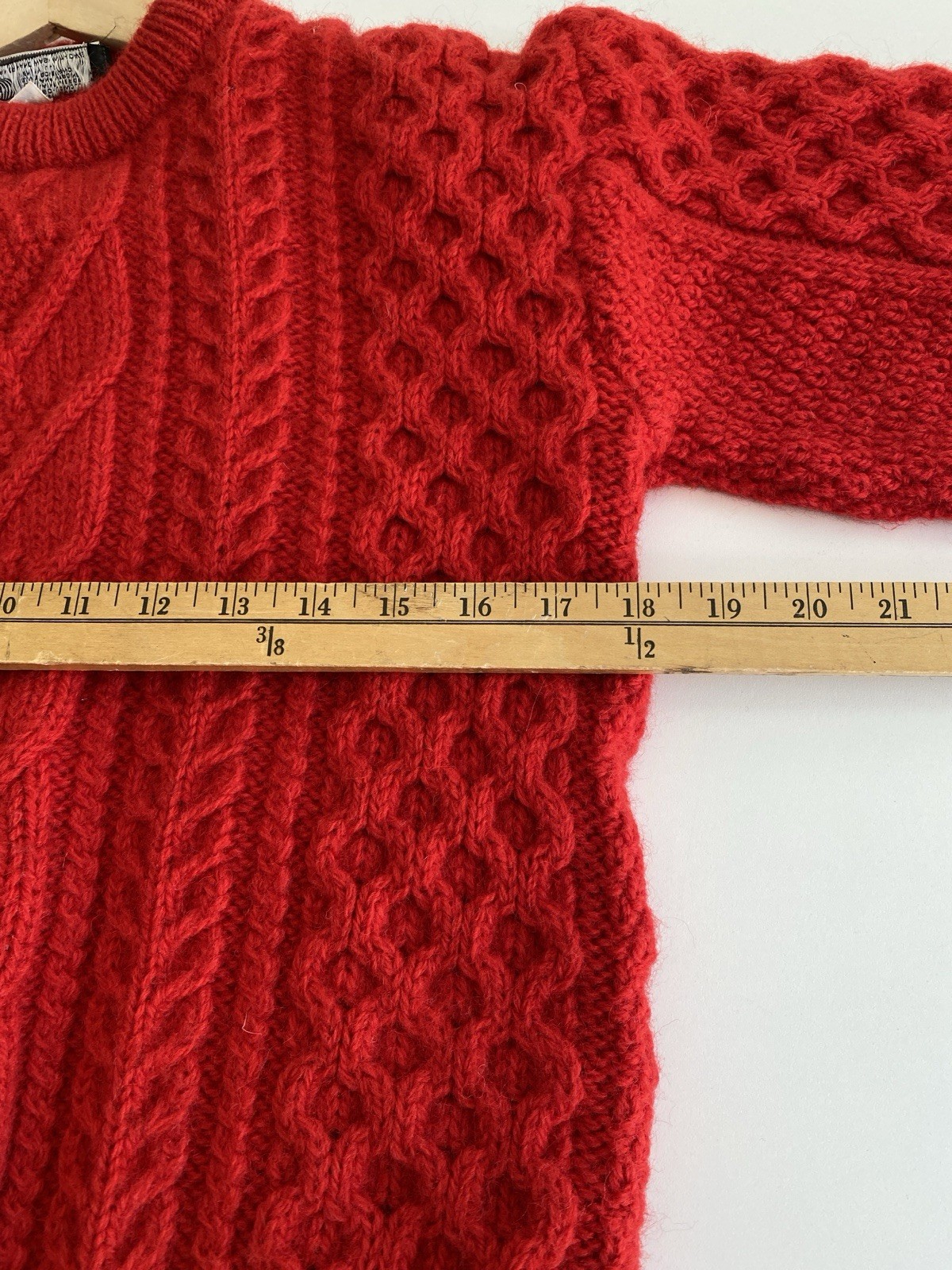 Vintage Kent & Curwen M 100% Pure New Wool Cable Knit Sweater Red Holiday