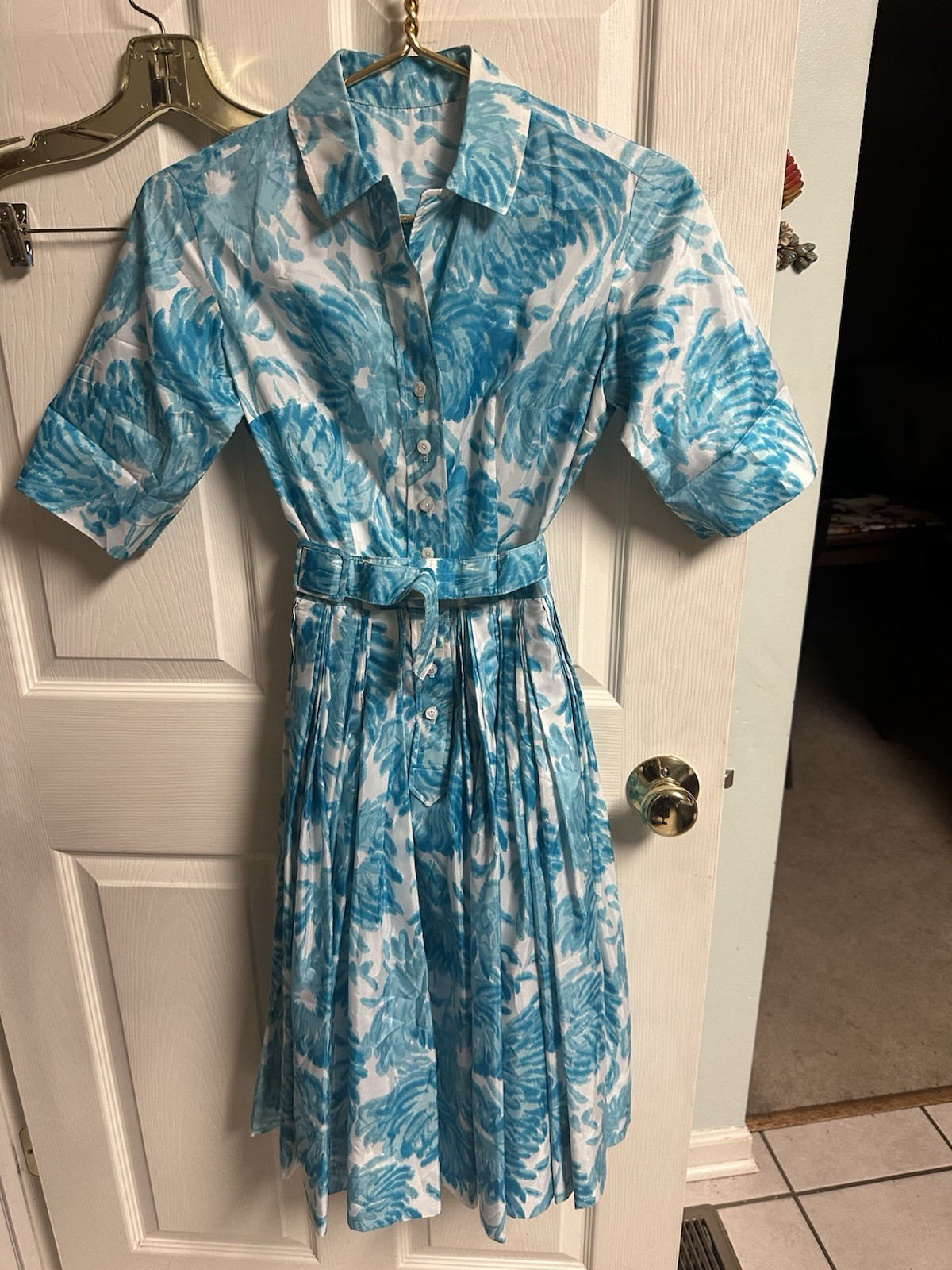 VNT 50s Martha Clyde Watercolor Floral Pleated Housewife Belted Blue White Dress