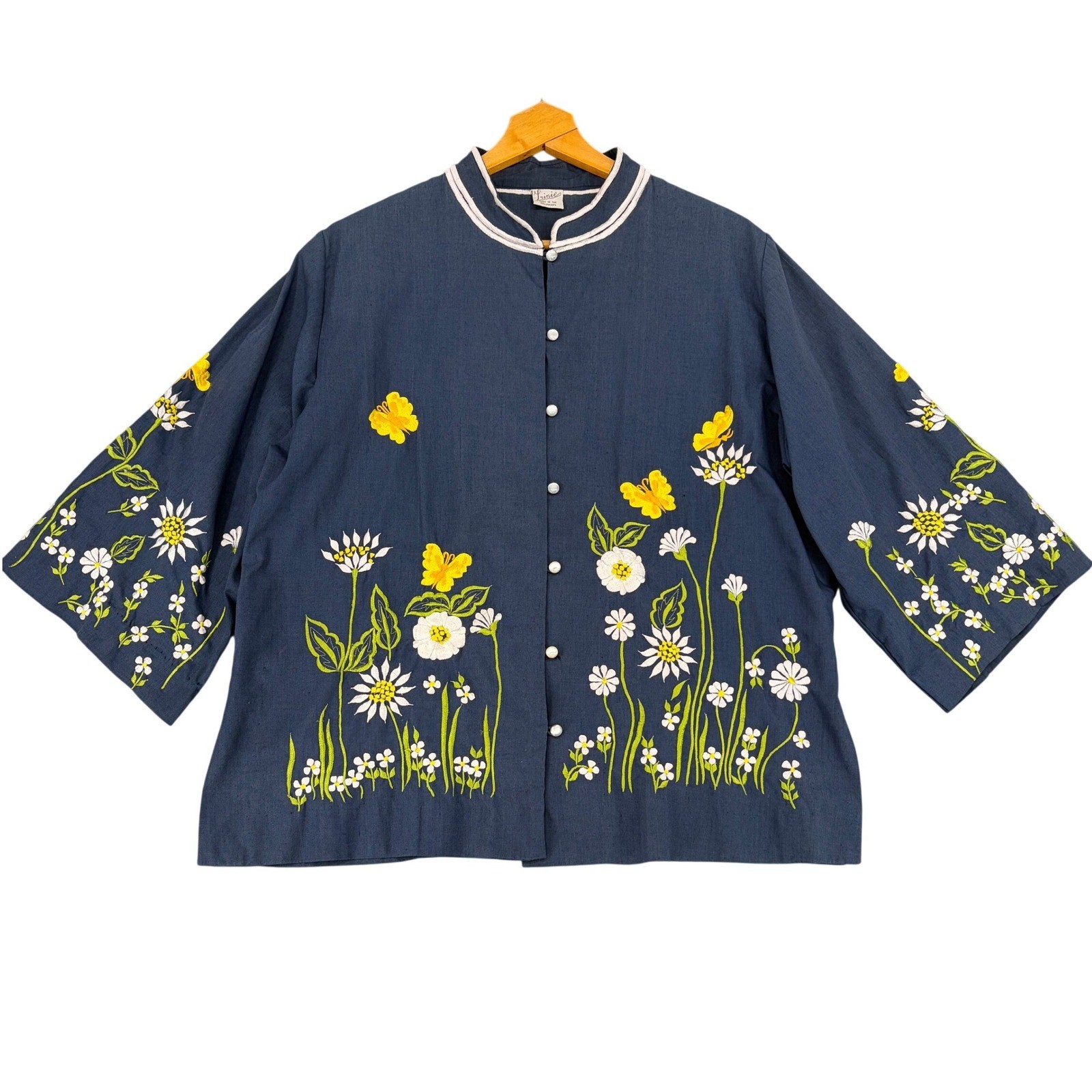 Vintage Trinie Navy Blue Embroidered Butterfly Floral Top AOP Mandarin XL READ**