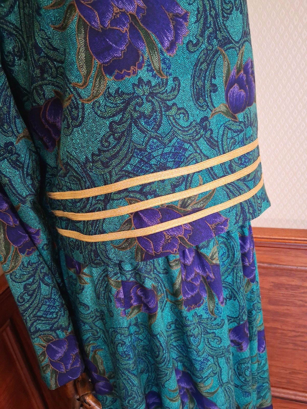 Vintage 1980s JJ Nicole Jewel Tone 2-Piece Puff Sleeve Mob Wife Secretary Dress