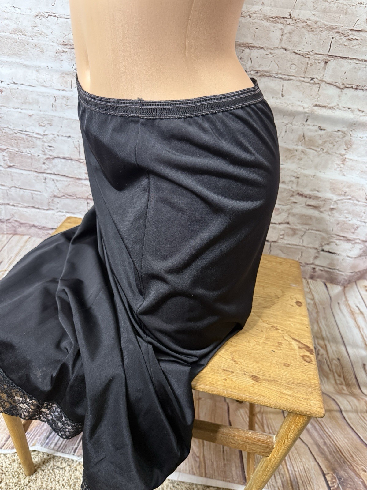 Vintage Lingerie Black Half Slip Carters Du Pont Nylon 4Panel Lace Hem Maxi L