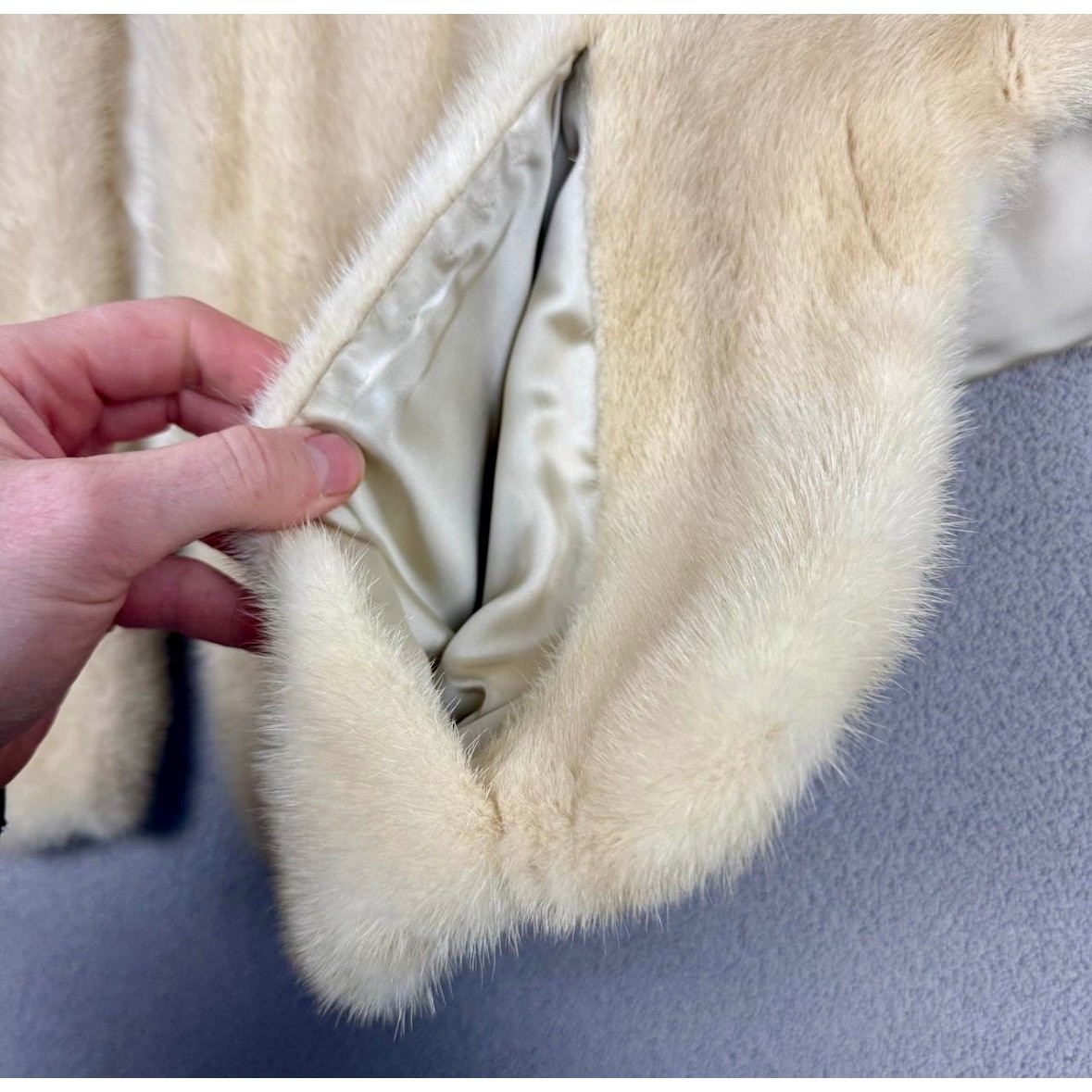 Vintage 50s 60s Ivory Mink Fur Stole Norman’s Furs Fresno Blonde Bridal Wrap EUC