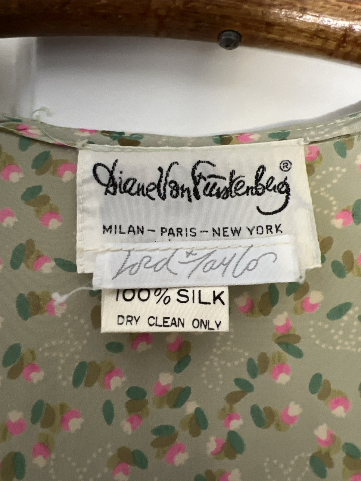 VINTAGE DIANE VON FURSTENBERG BODICE WRAP SILK DRESS size S