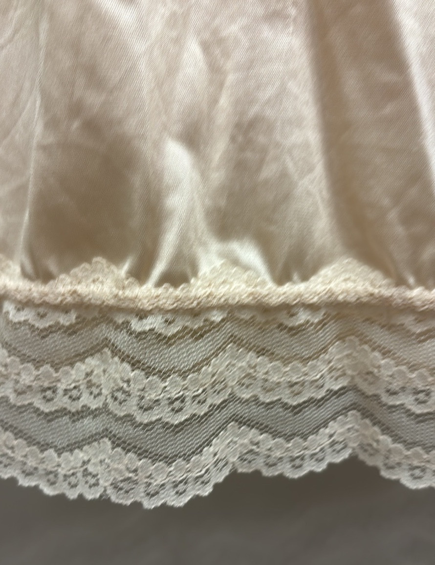 Vintage BACKTALK Young Smoothie Strouse Adler Lace Bustier Bra Dress Slip 34B
