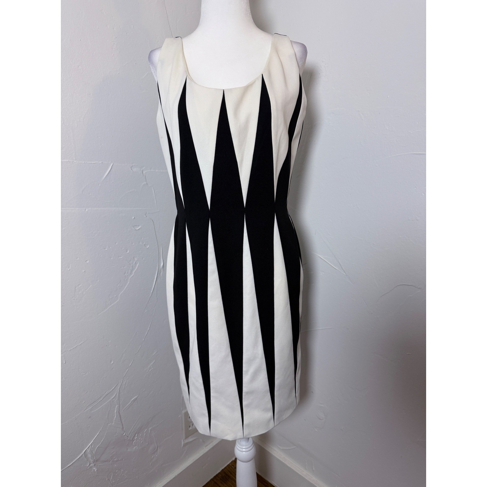 Vintage Casual Corner Black White Harlequin Mod Sheath Dress Size 8 USA
