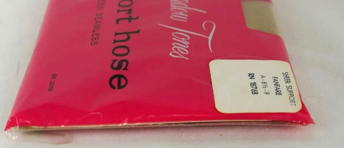 Vtg. Women’s Shadow Tones Support Hose Sheer Seamless Fanfare A 8.5- 9 RN18768