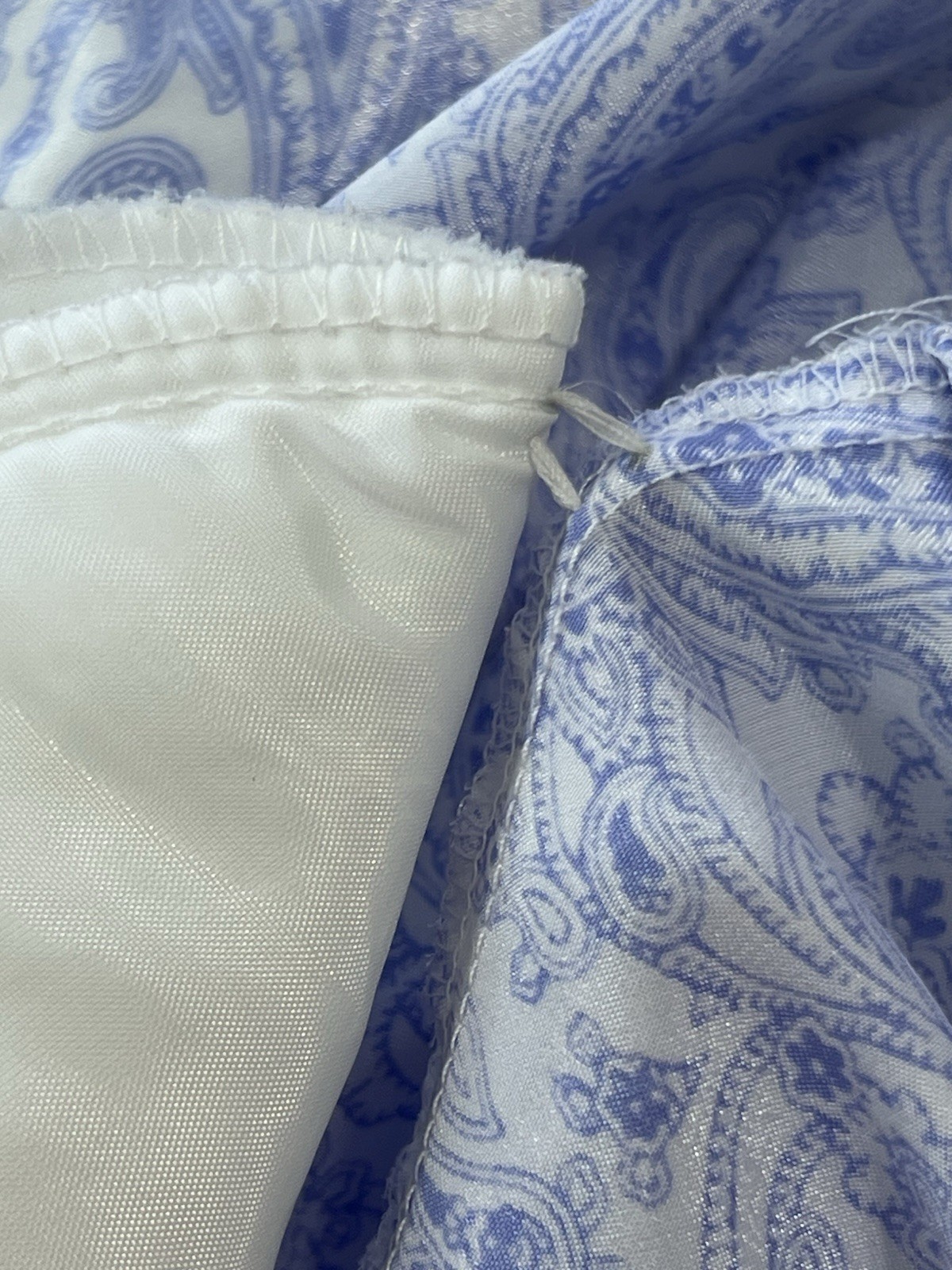 VTG Victoria’s Secret Gold Label Satin Sleep Shirt Paisley Blue White Large