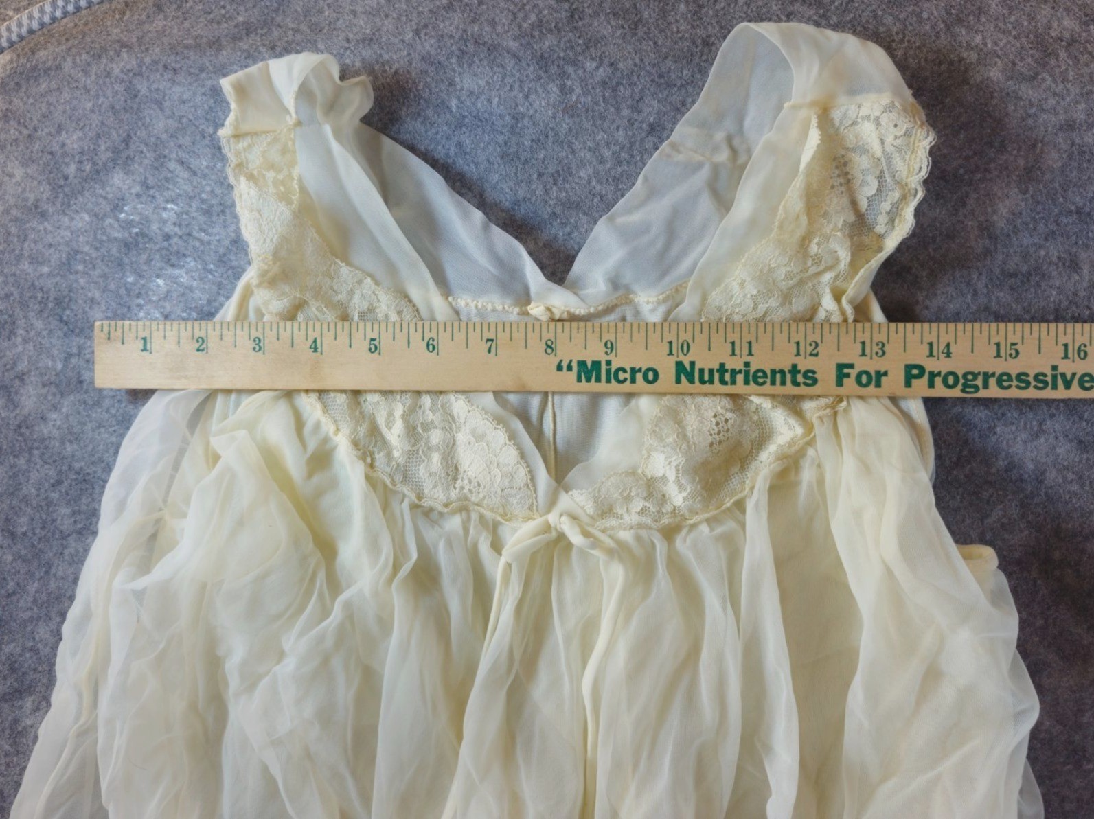 1960s Vintage Babydoll Sheer Ivory Nylon Nightgown Peignoir Set Lace Detail READ
