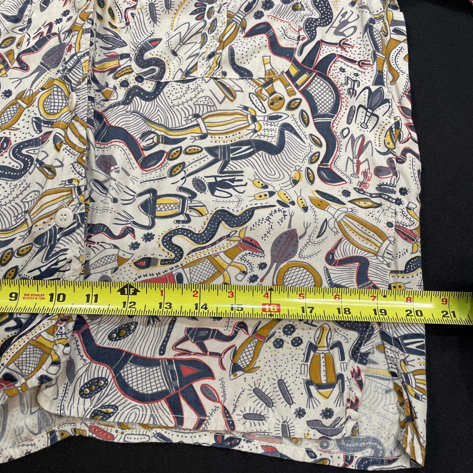 French Connection Graphic Print Button-Up Shirt Size Small Vintage