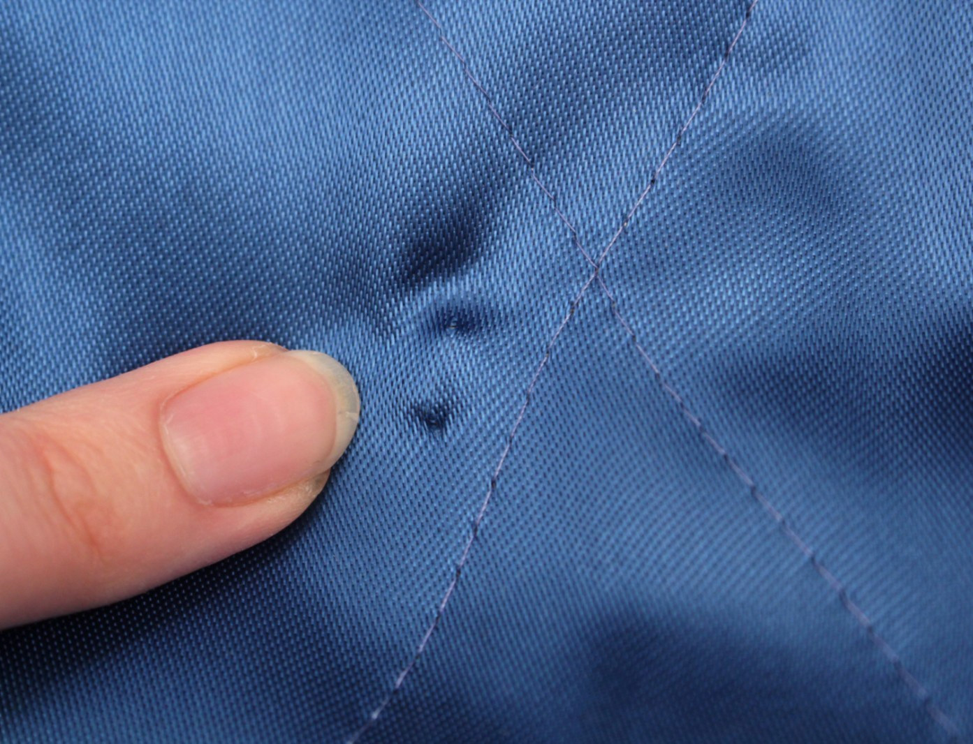 VTG Womens 50s 60s Blue Embroidered Rayon Korean / Japanese Robe S/M 1950s 1960s