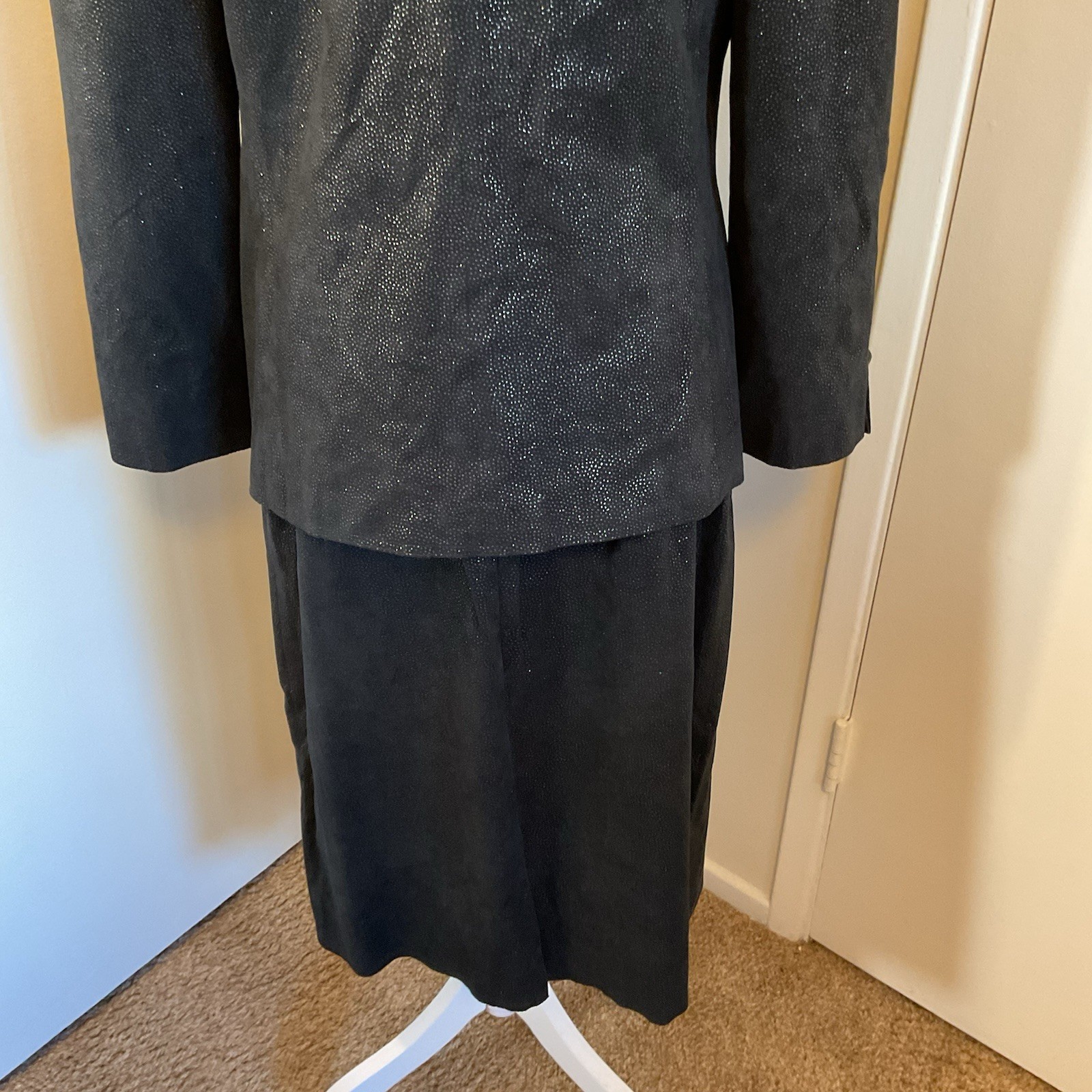 Vintage 80s Count Romi Ultra Suede Black Suit / Pencil Skirt Set Size 14