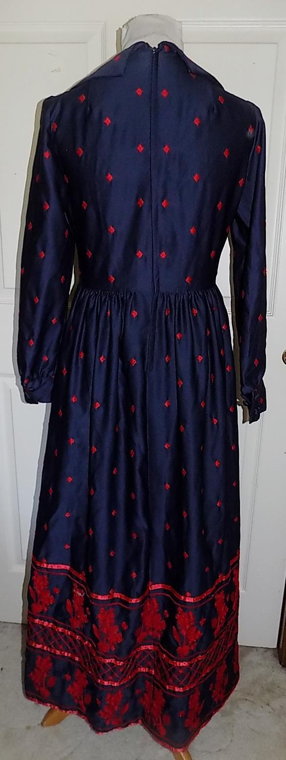 Vintage Long 70s Eleanor Brenner Couture Navy Blue Red Embroidered Dress B38