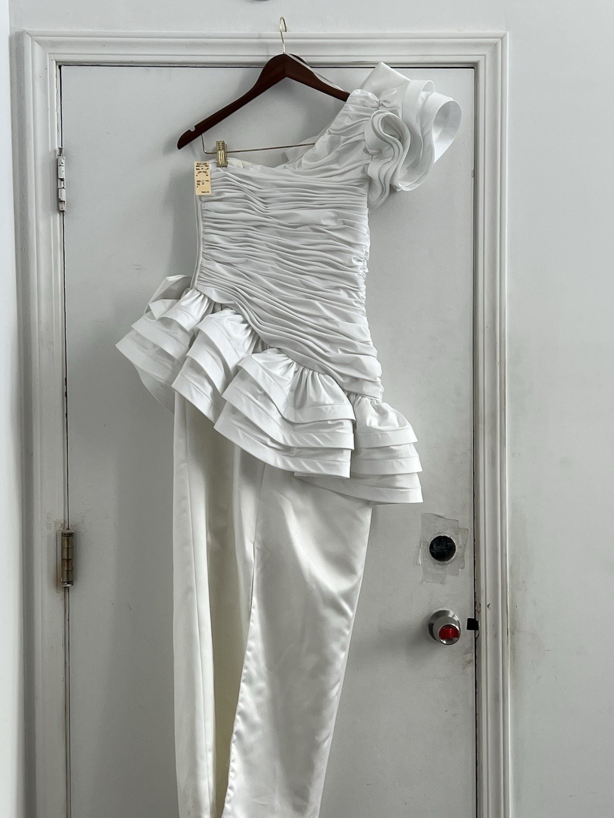 1990’s New $530 Julie Duroche After 5 White Diamond Wedding Prom Dress Dynasty 8
