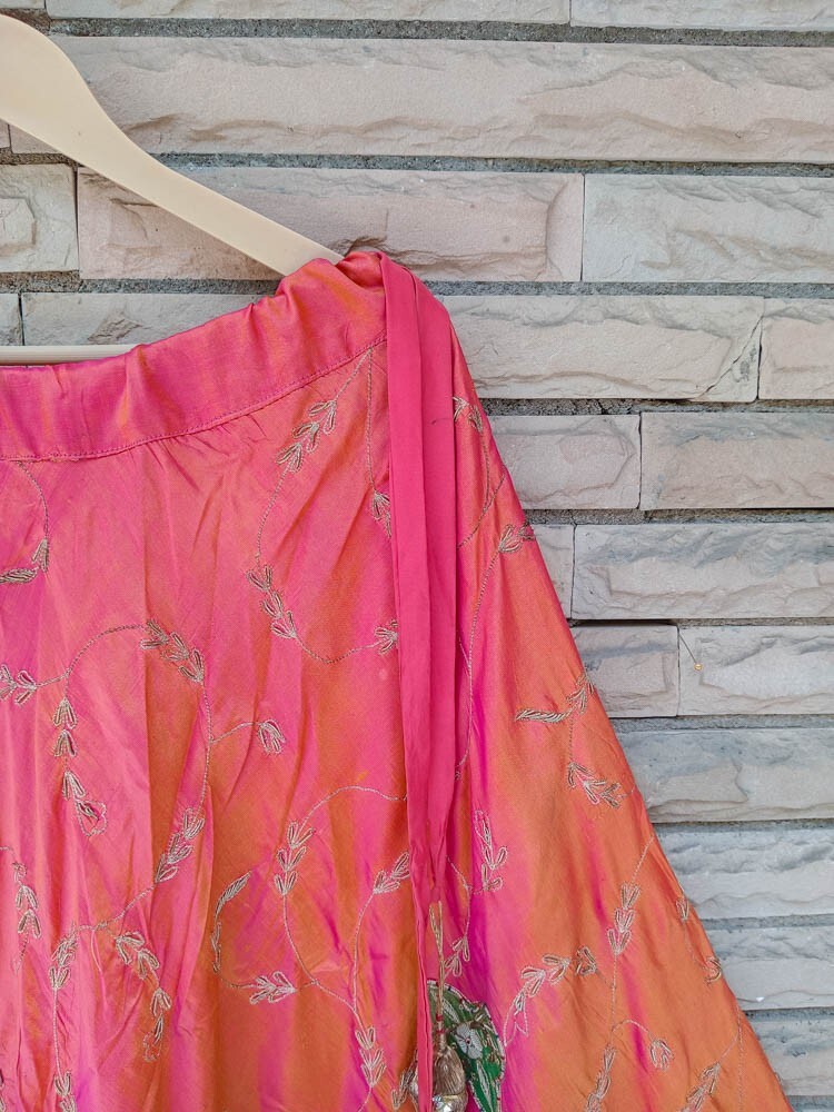 Indian Skirt Lehenga Woman Wedding Dress Vintage Embroidered Skirt VSS1012