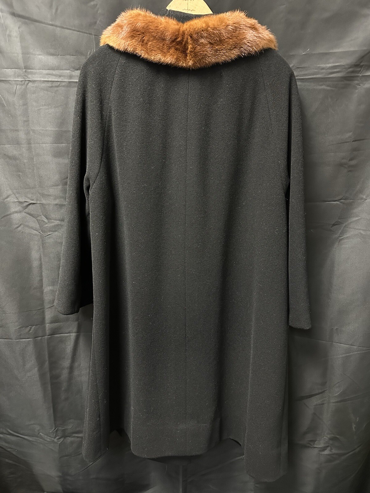 Vintage Black Wool And Fur Collar Lined Jacket Sz Large Petite Knee Length READ