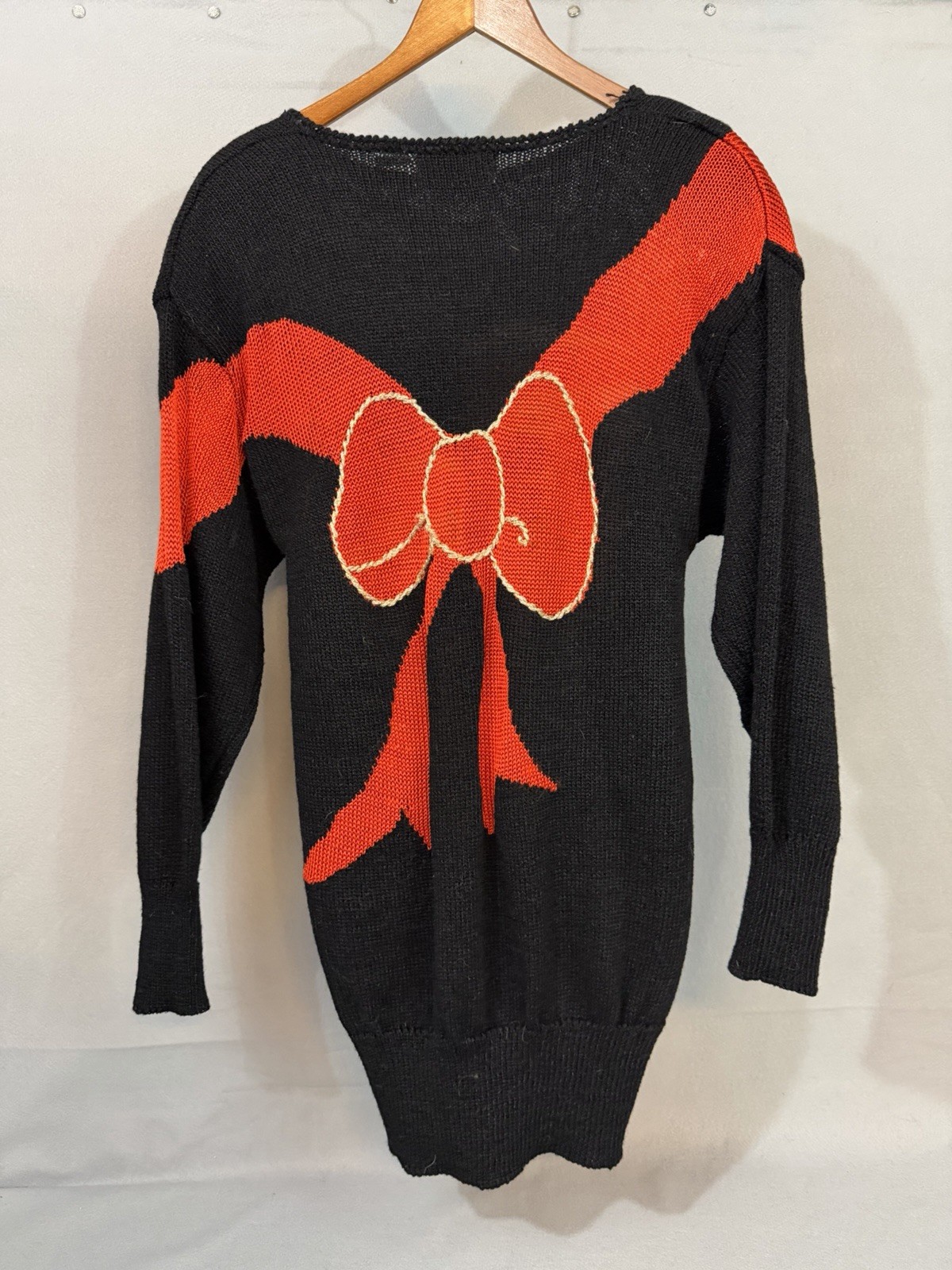 Vtg Maurada Flapper Girl Christmas Embellished Pearl Oversize Sweater Whimsigoth