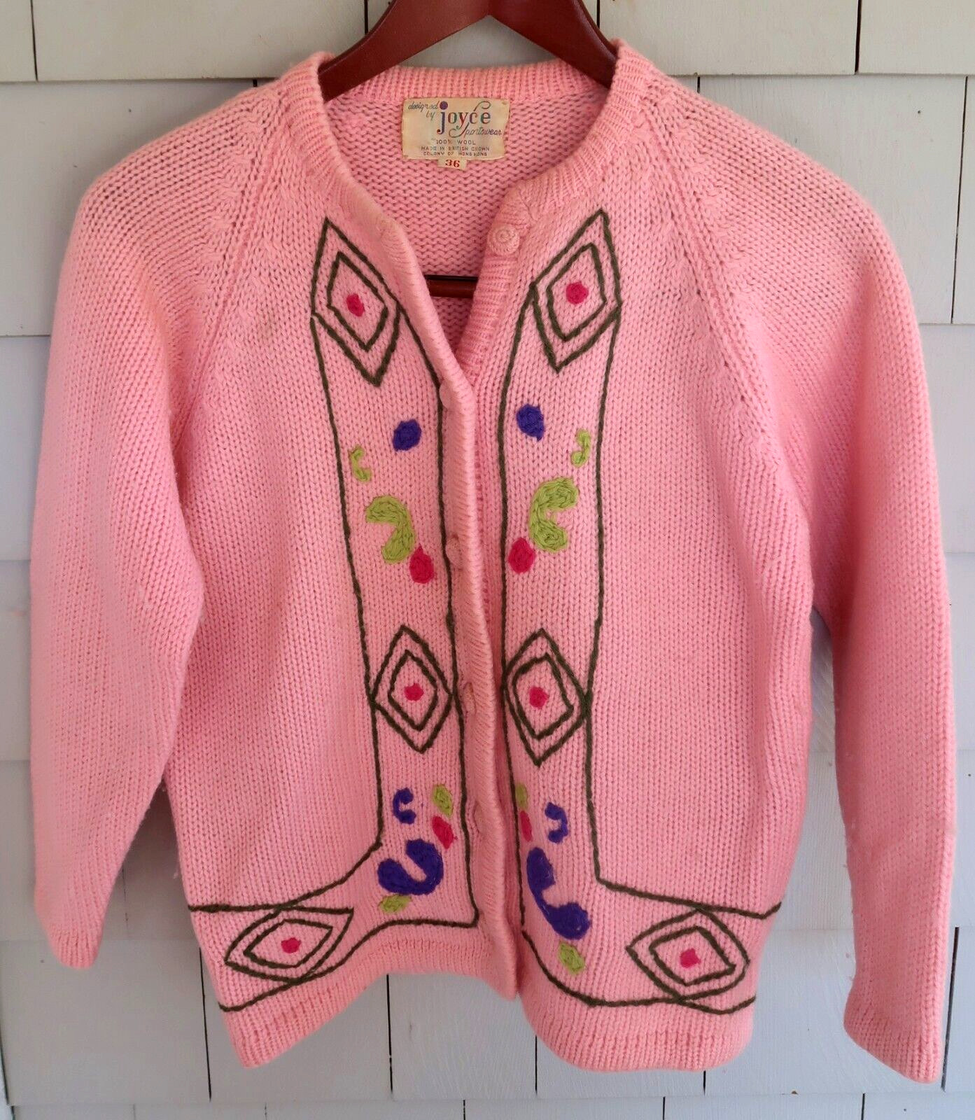 Vtg Pink JOYCE SPORTSWEAR Wool CARDIGAN SWEATER, Size 36 – Geometric Needlework