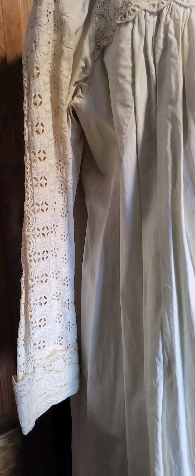 1900s Edwardian May C. Wright Ivory 100% Cotton Night Gown Crochet Long Sleeve
