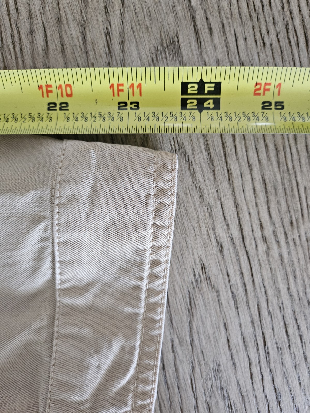 Vtg Democracy L Sleeve Button Down Beige Shirt Dagger Collar Small