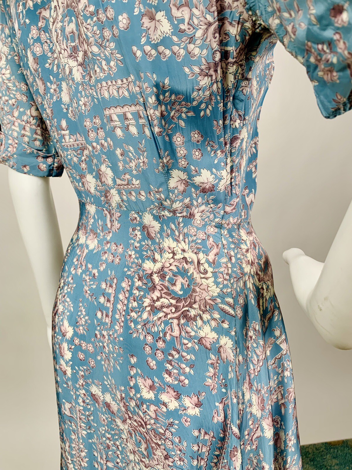 Vintage 1940s Rayon Novelty Print Shirtwaist Dress Deer Potted Flowers Blue Grey