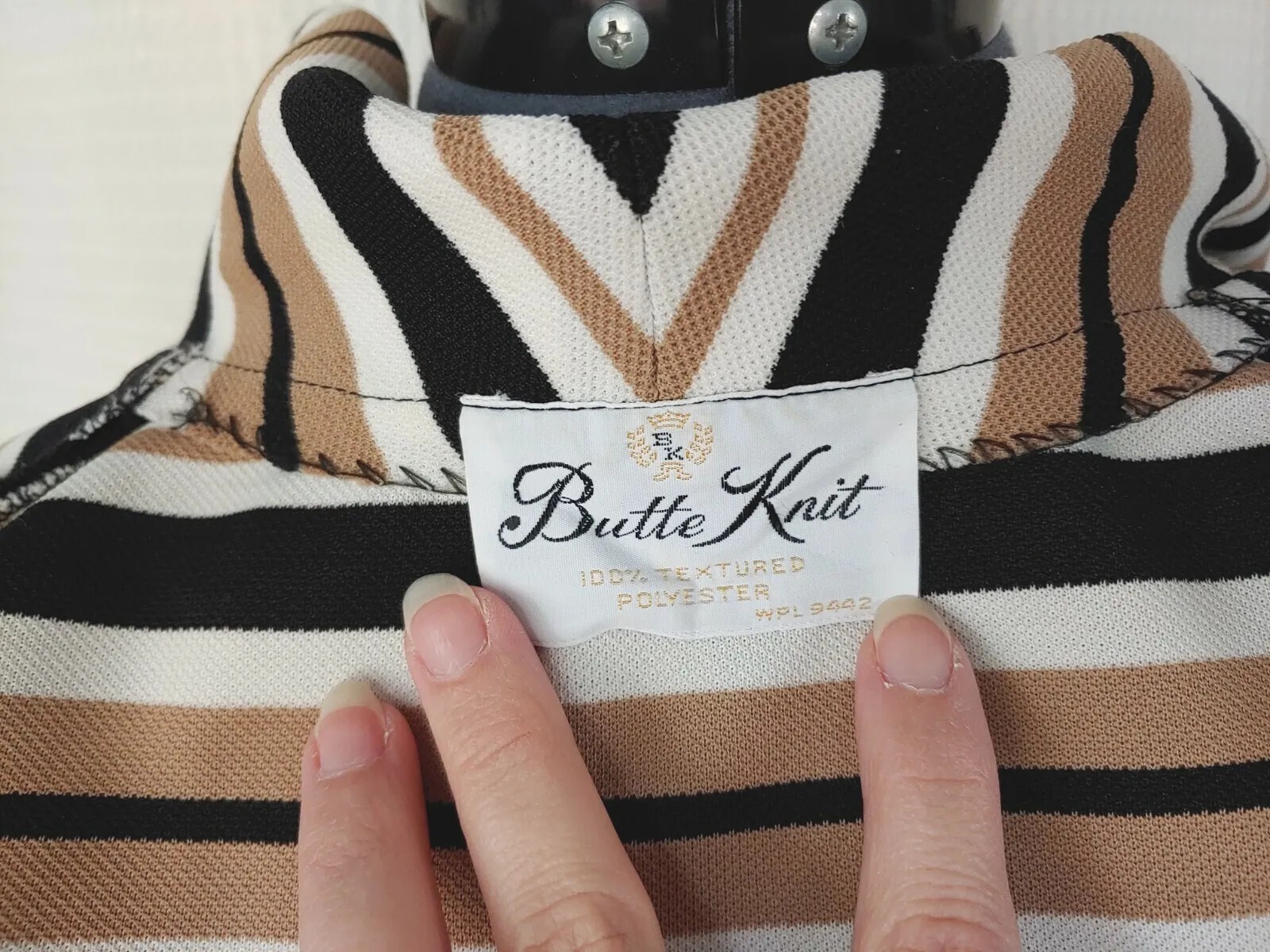 Vintage Butte Knits Black/Tan/Cream Striped Jacket 36″ Bust Size SM?