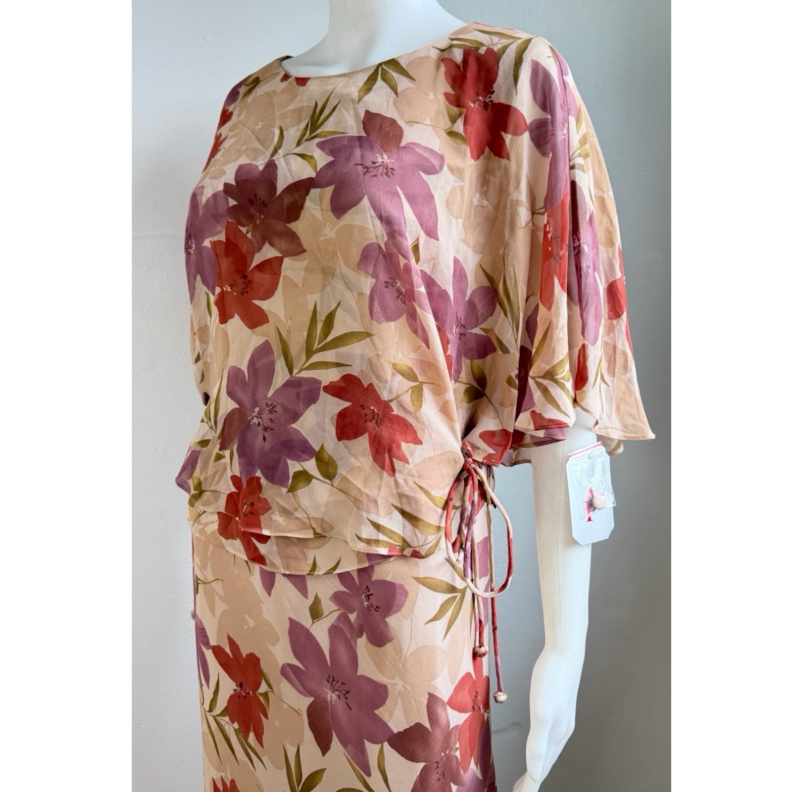Vintage 100% Silk Floral Skirt Top Set Size XS/Small 6 Two Piece Outfit Batwing