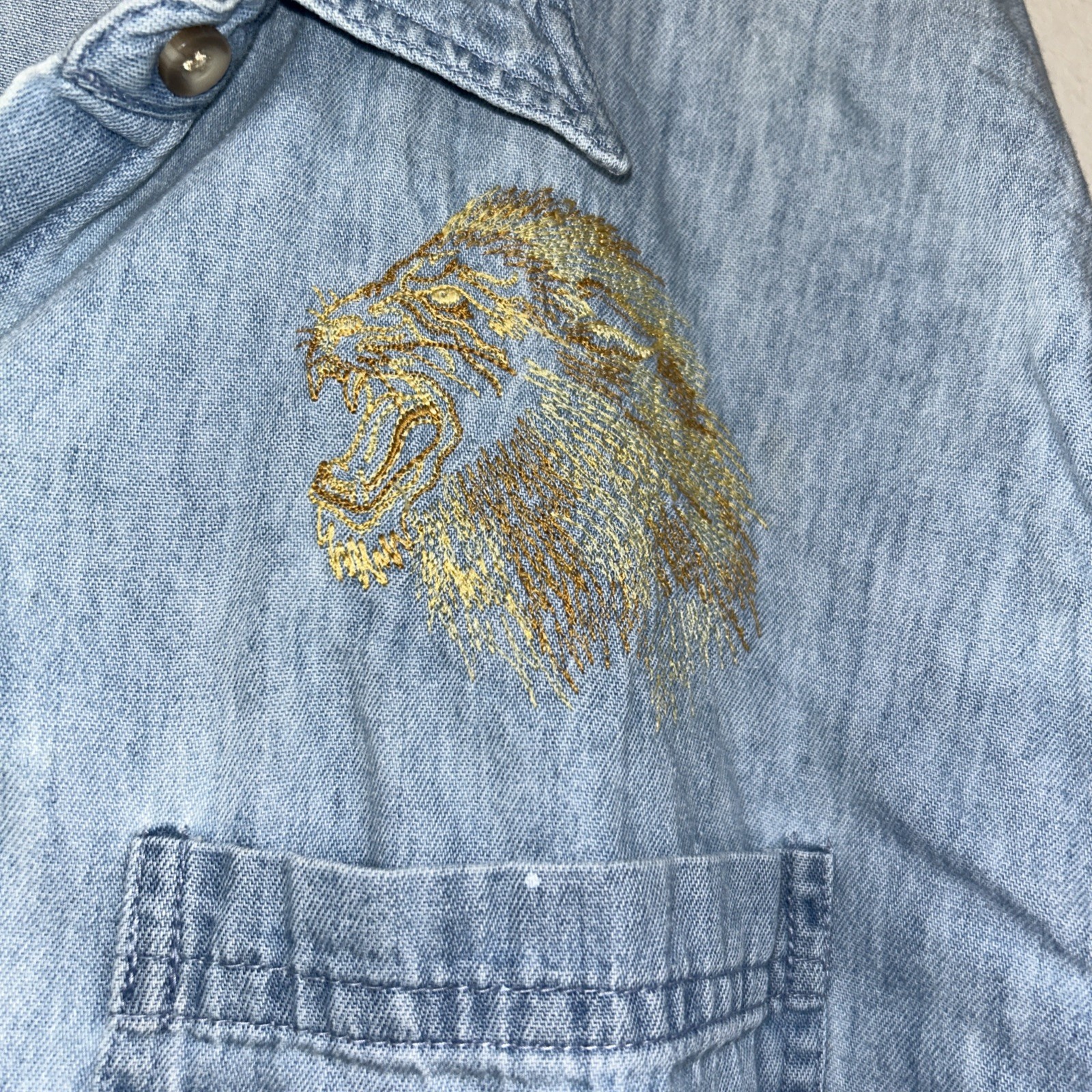 Vintage 90s Infinity Fashions Shirt Denim Giraffe, Jungle Embroidered Women L