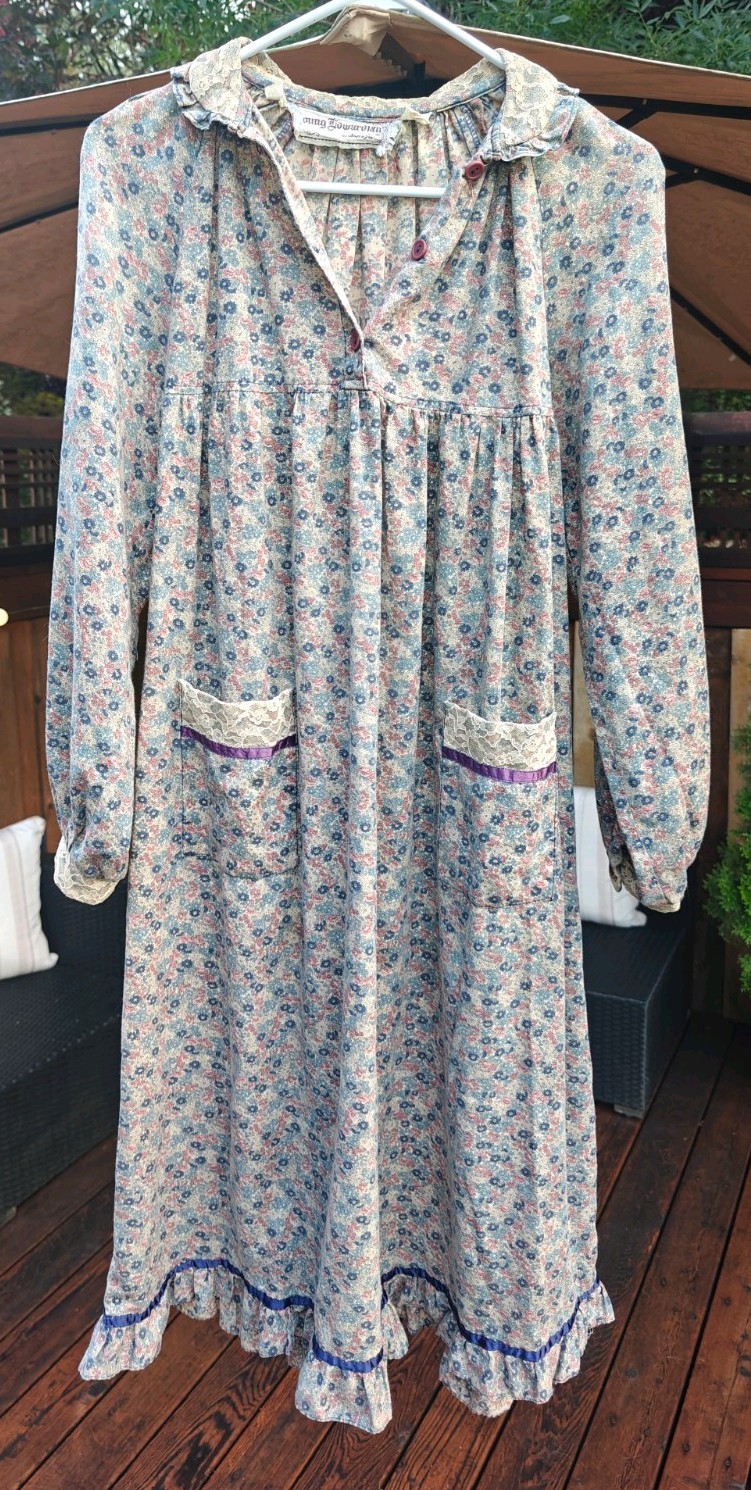 Vintage 70s Young Edwardian Arpeja Prairie Dress Floral Calico Lace Size 7 Boho