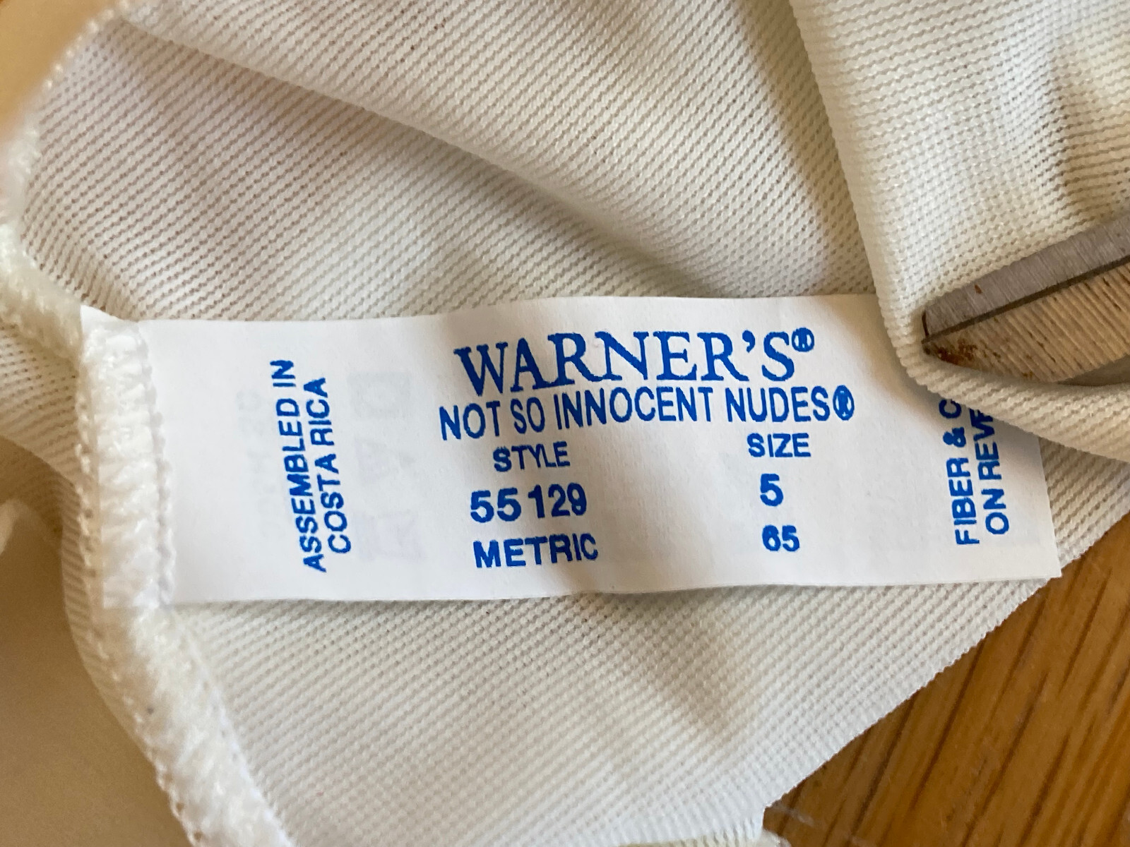 423 WARNER’S 5/Small Ivory NOT SO INNOCENT Nylon Brief Panty #55129 VINTAGE