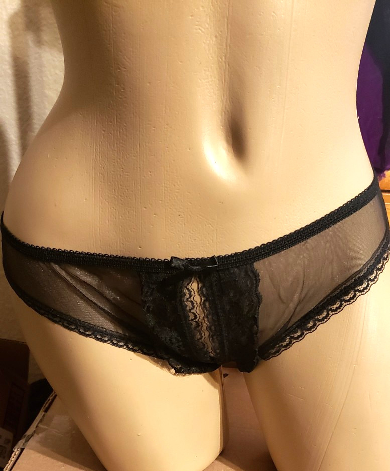 Vtg Fredericks of Hollywood Black Lace Sheer Crotchless Panties Sz: S-L
