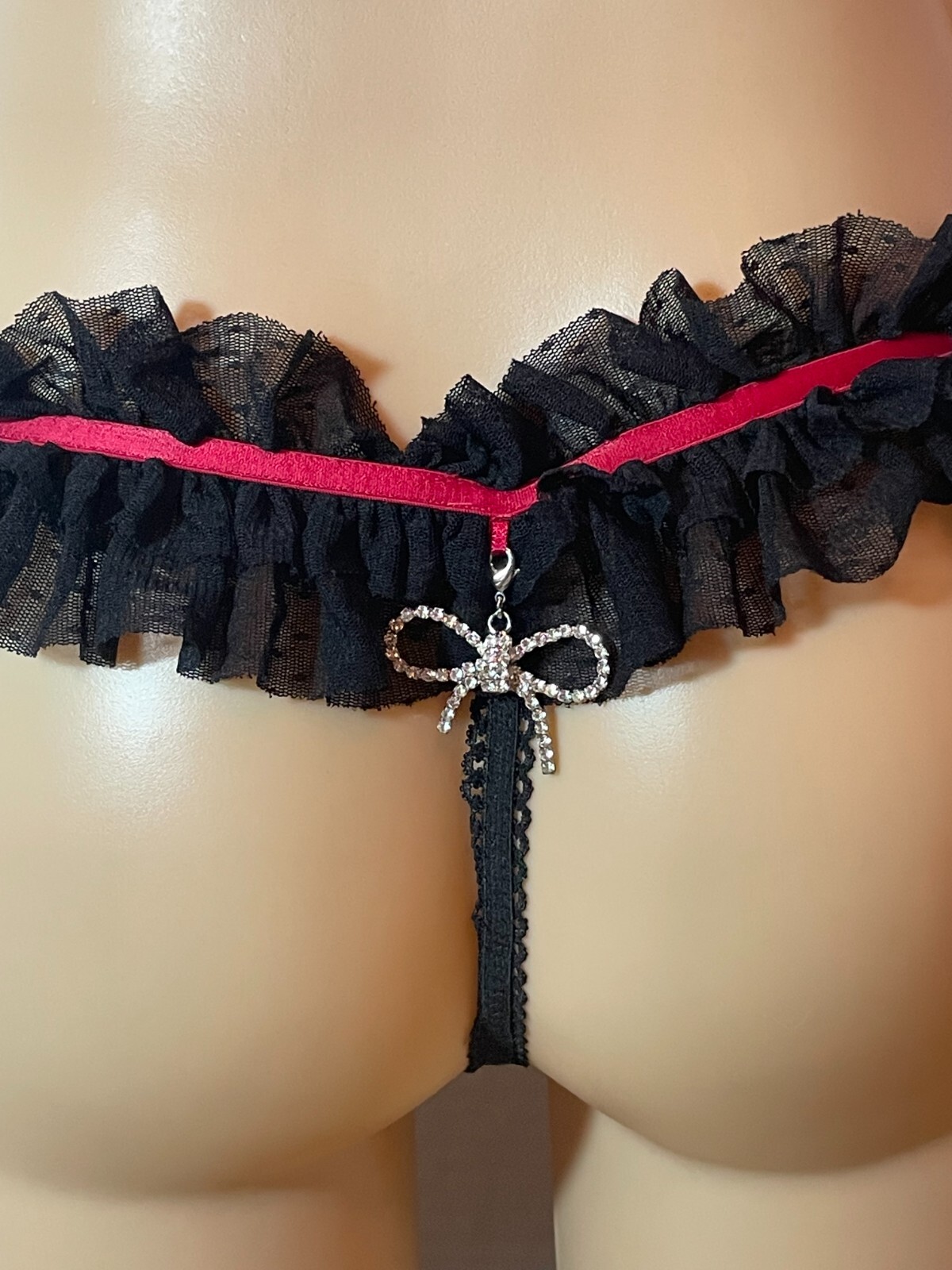New Vtg L DELICATES Bow RHINESTONE Charm Bling G-String THONG Panty Ruffle Mesh