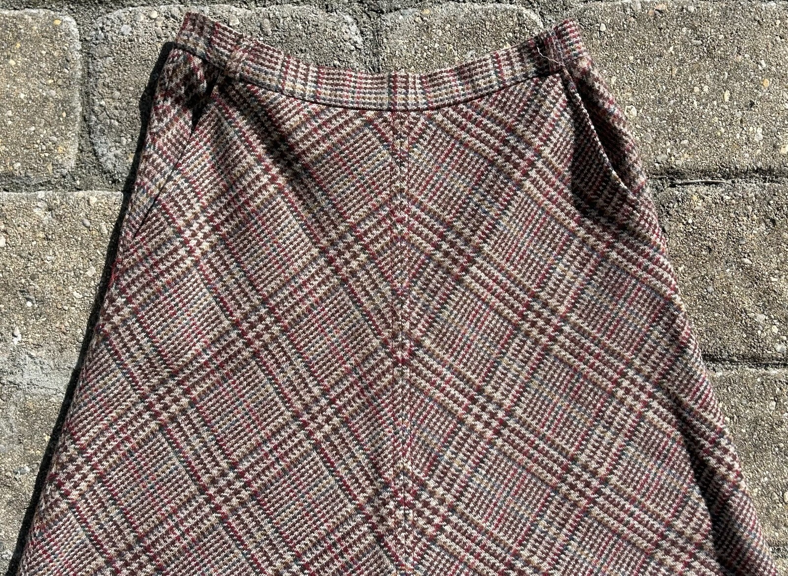 Vintage 60-70s Patty Woodard Button Zipper Plaid Wool Midi Skirt Size 11-12