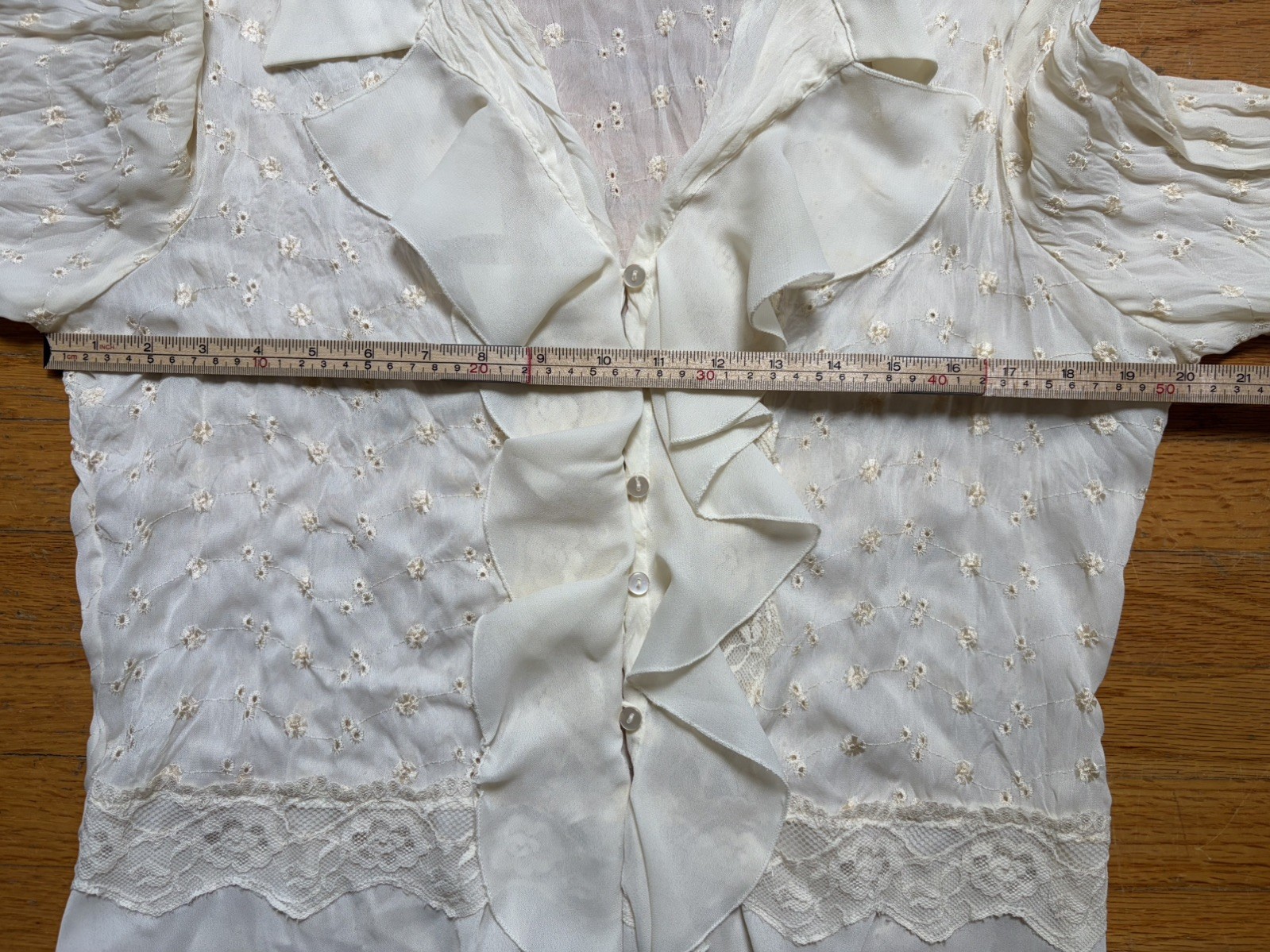 Vintage 90s Y2K Cream Lace Long Sleeve Top Sz L Fairy Coquette Ruffle Sheer
