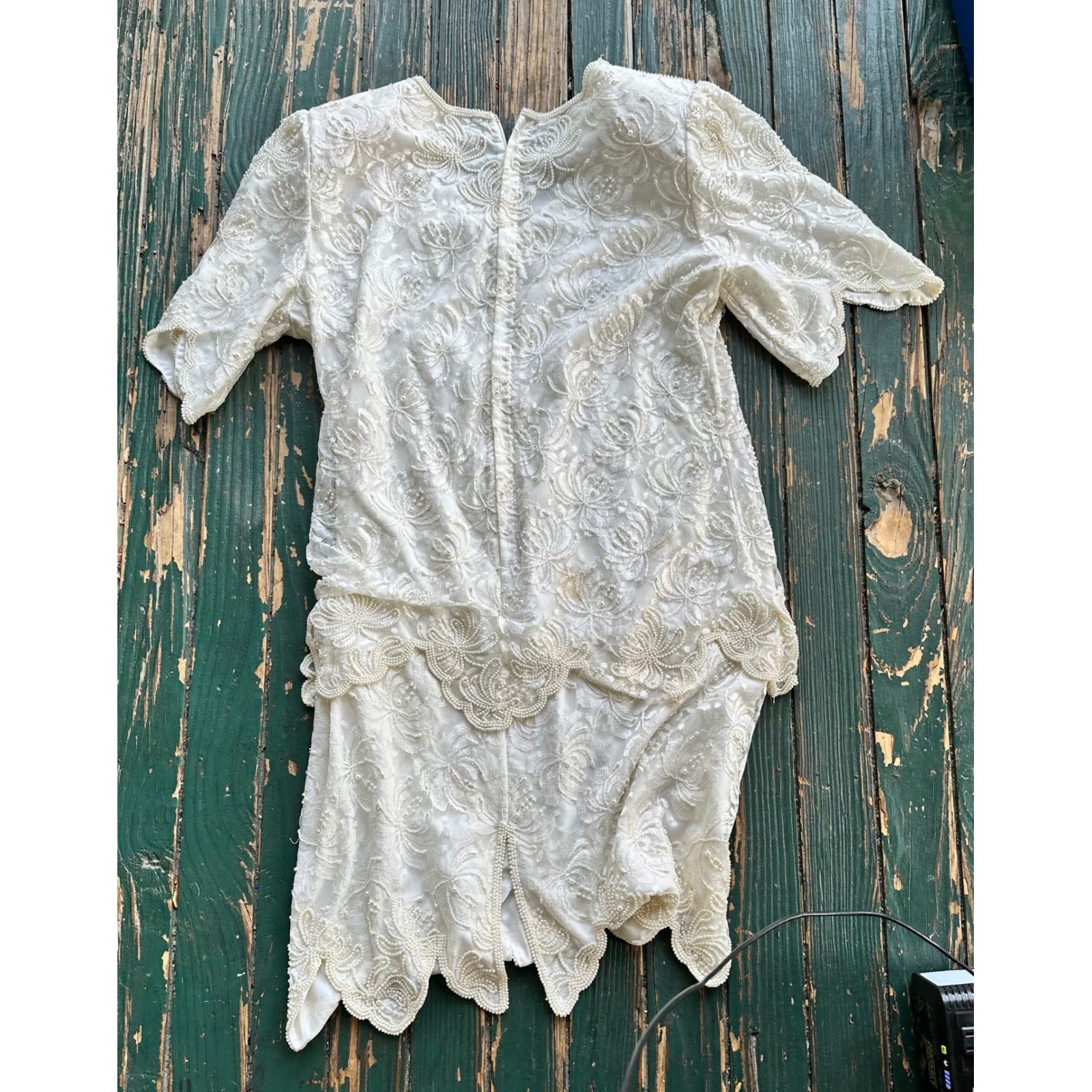 Carina by Daisy Lee Vintage Ivory Lace Pearl Beaded Scalloped Cocktail Dress
