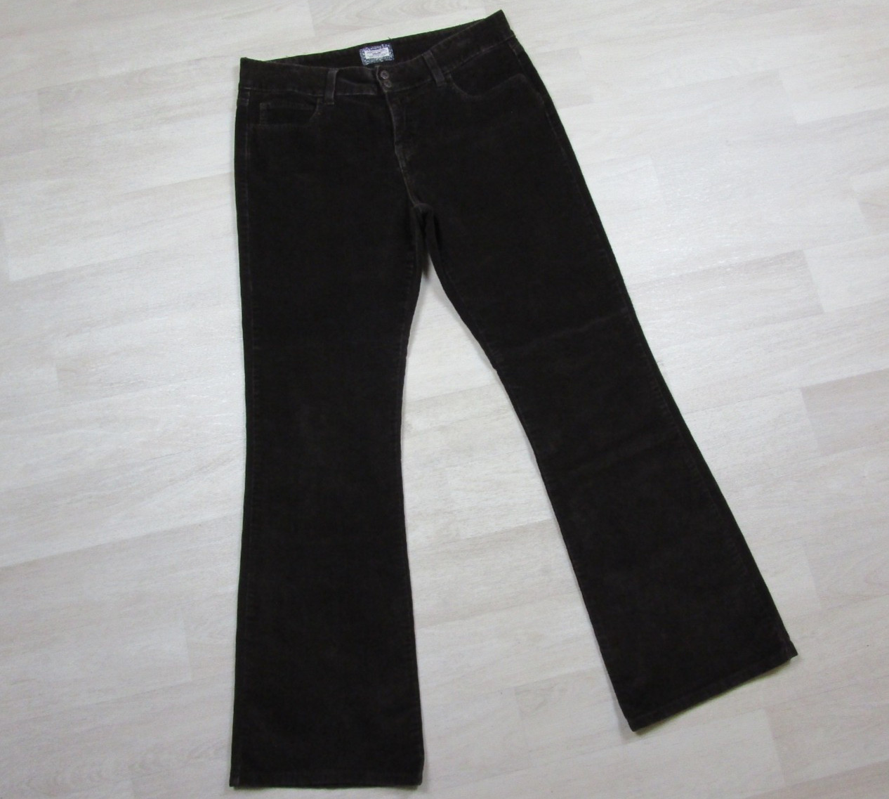 Vintage Y2K Levis 526 Slender Bootcut Corduroy Pants Women’s (10) Brown Flare